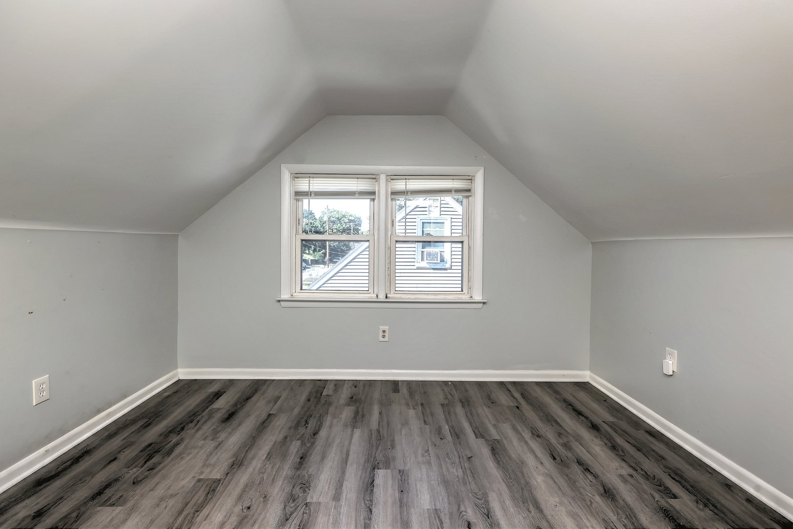 150 Hillcrest Road Photo 31
