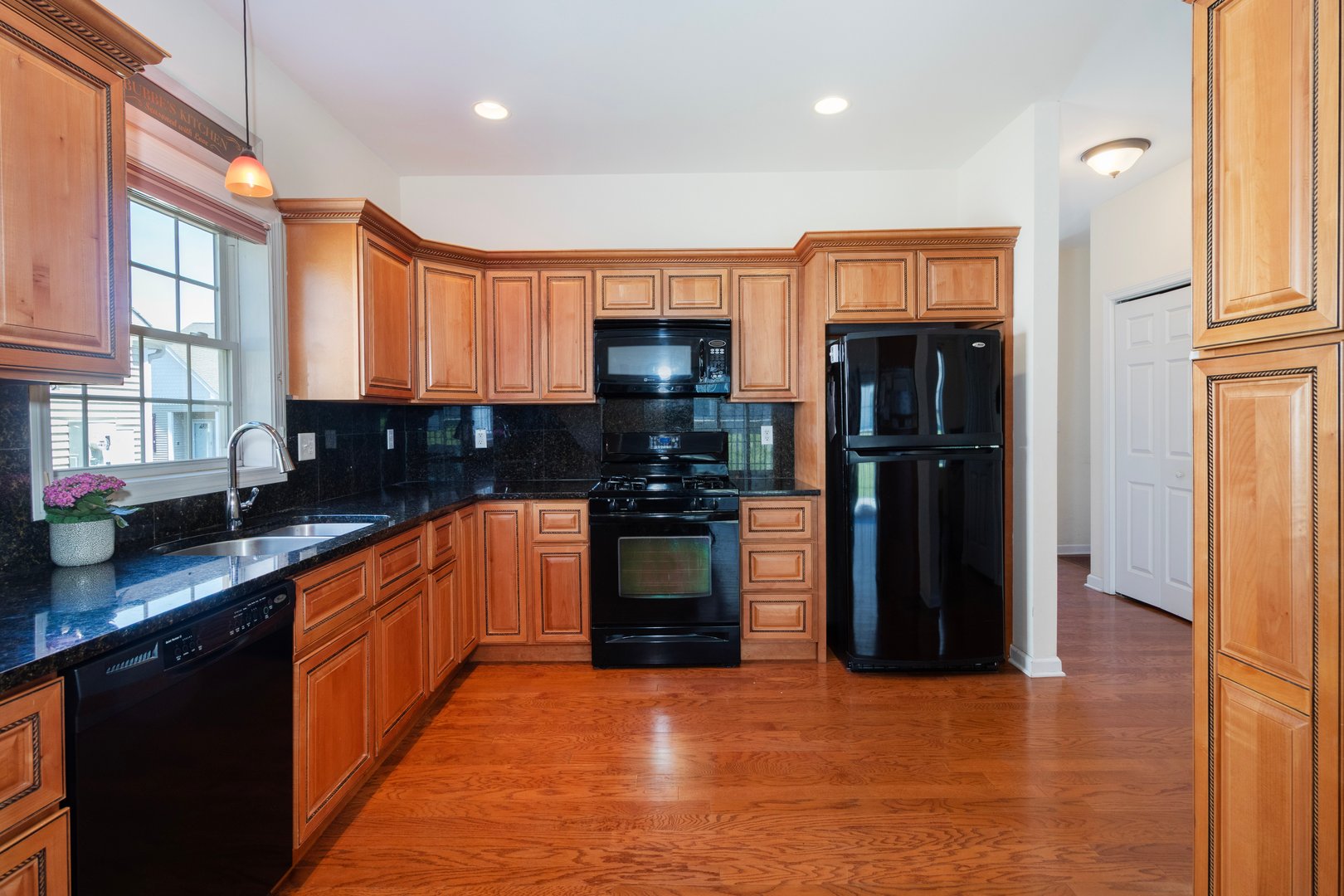 2950 State Street  #22 Photo 6