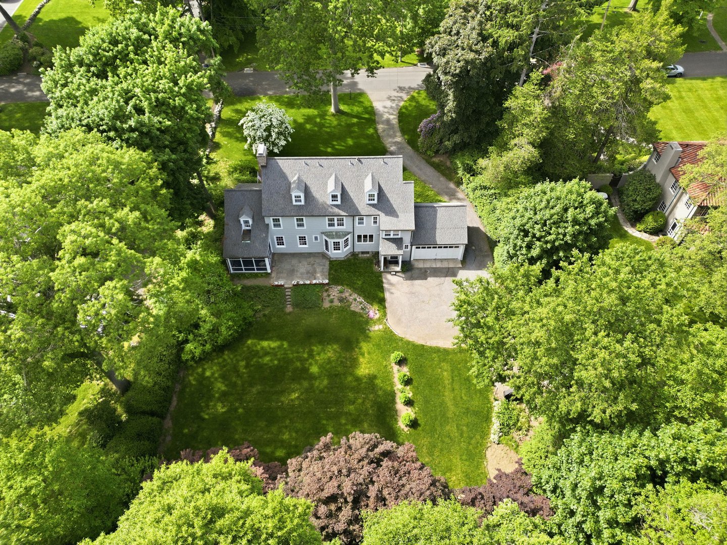 73 Inwood Road Photo 3