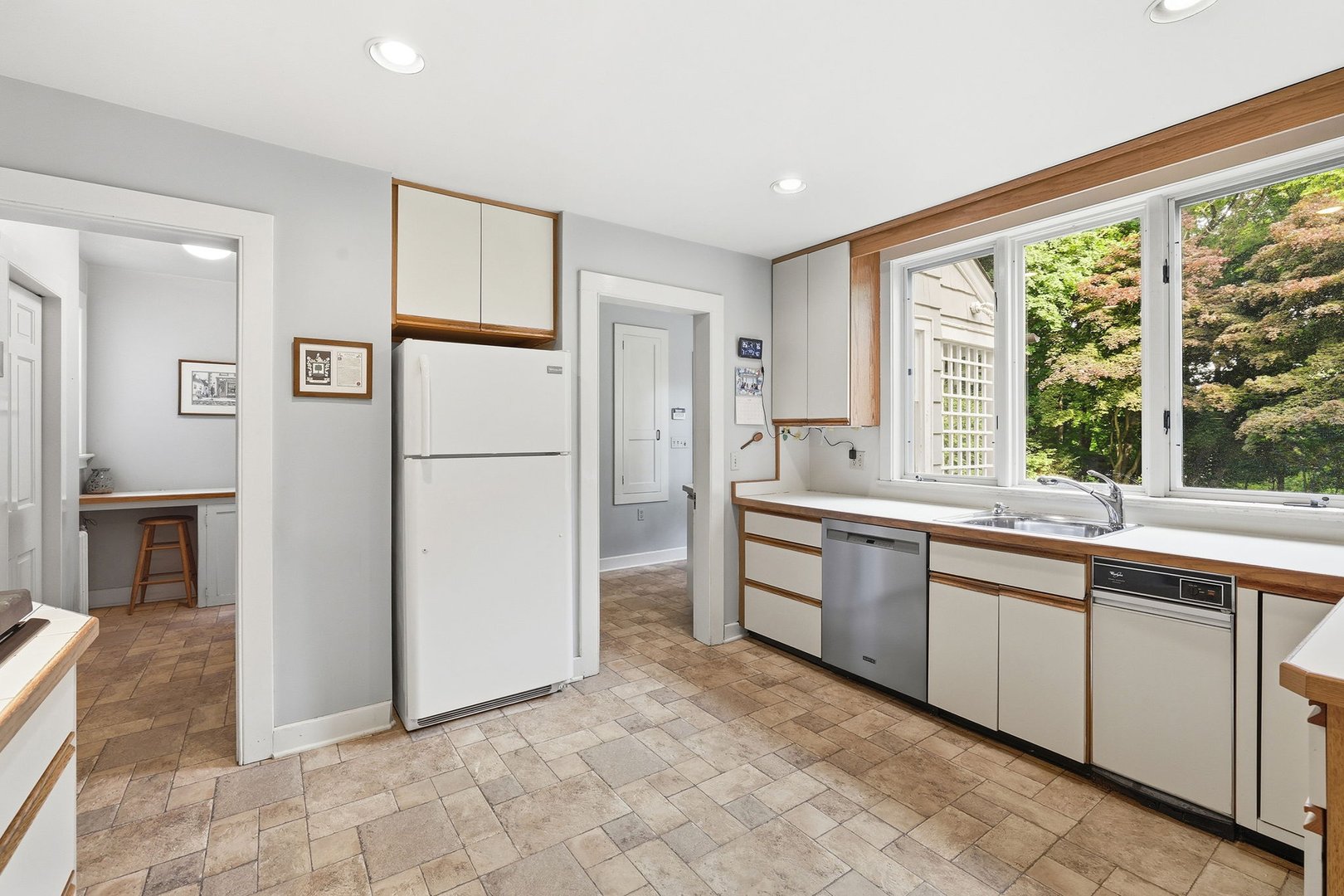 73 Inwood Road Photo 25