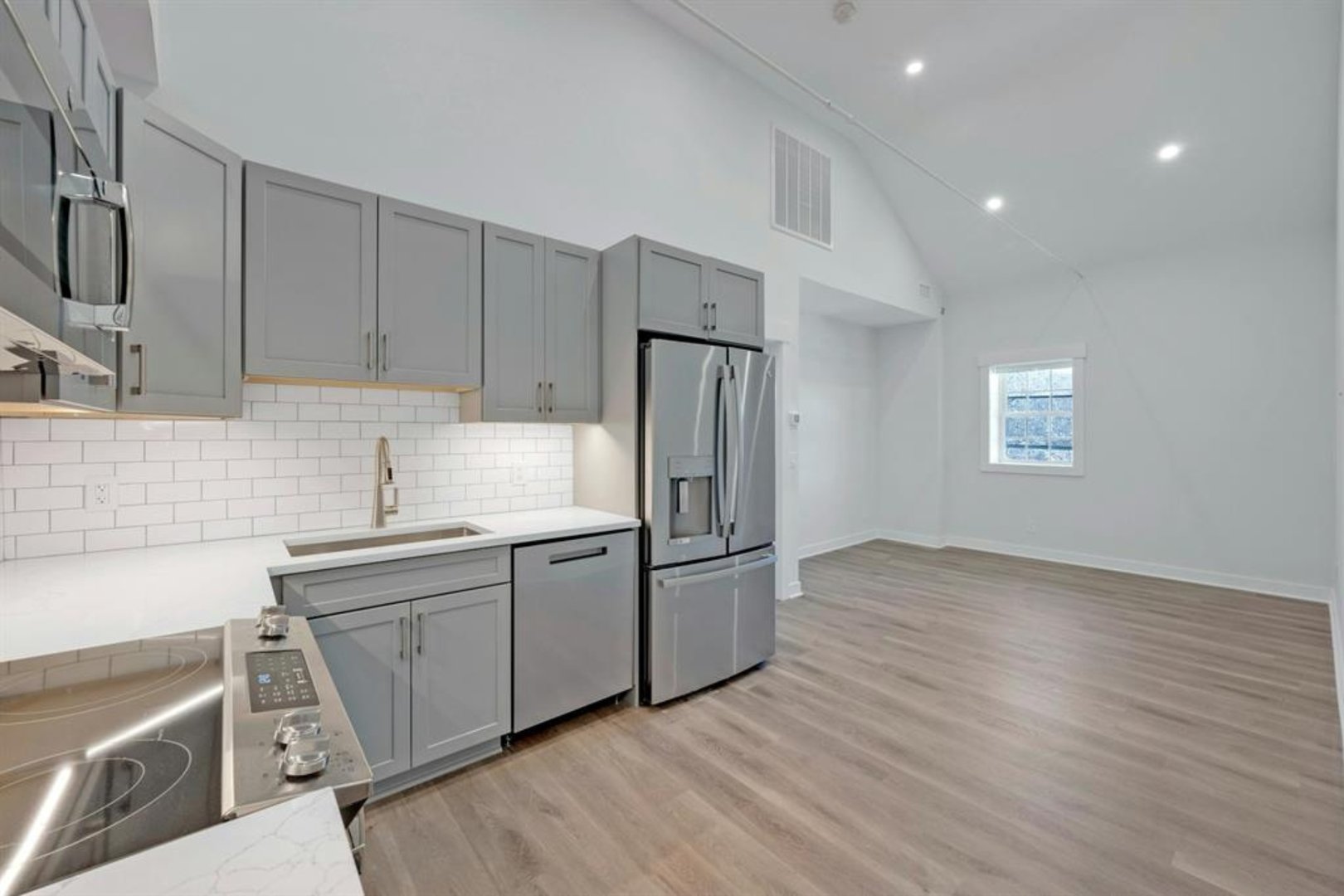 1133 Pleasantville Road  #3B Photo 12