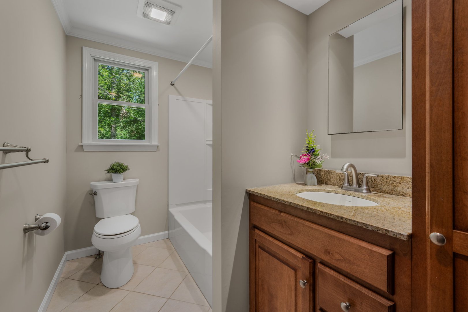 42 Shawandassee Road Photo 22
