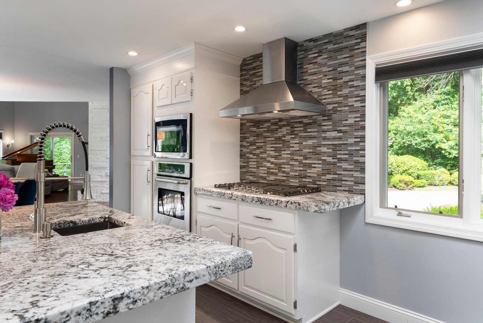 550 Wolf Swamp Road Photo 18