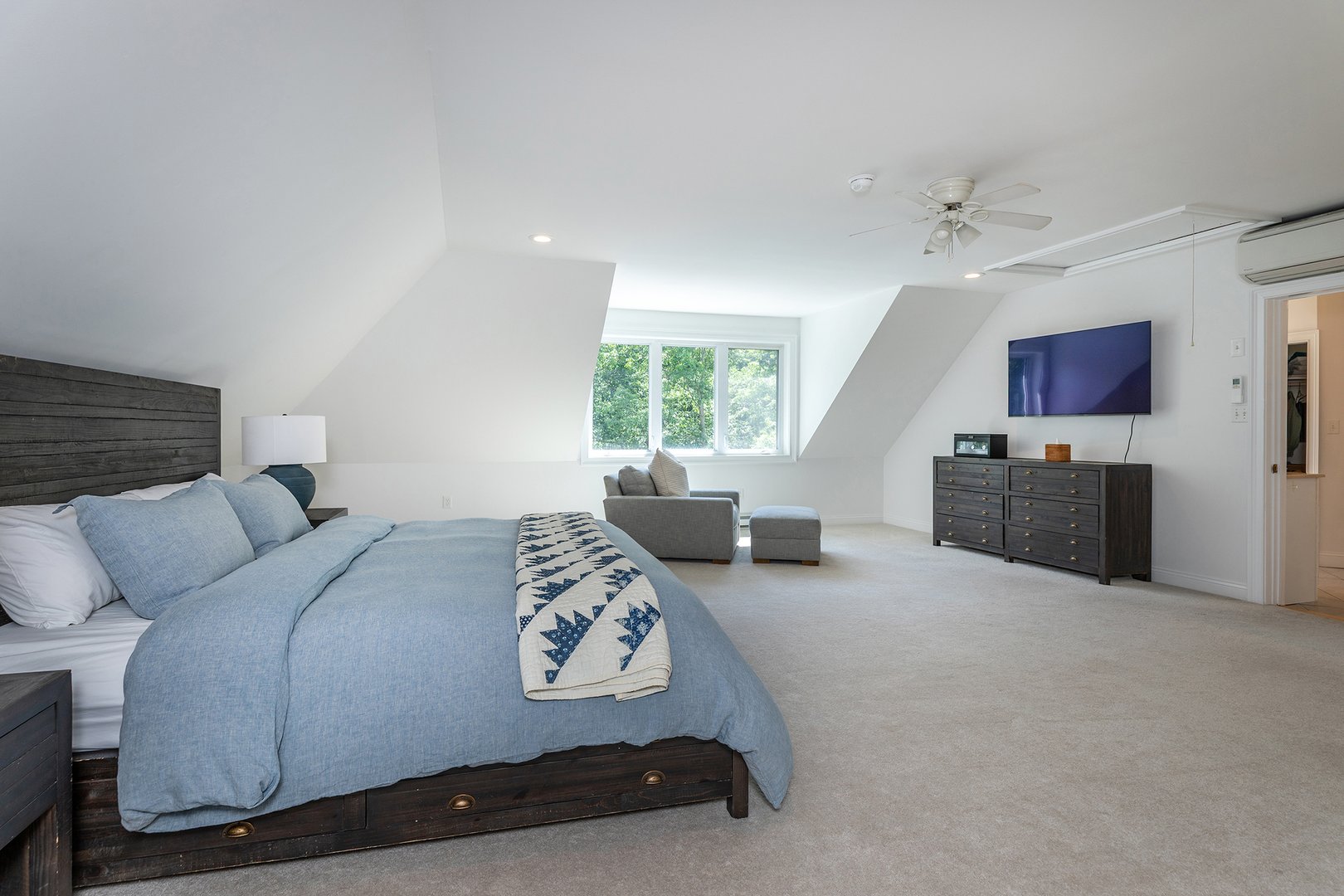28 Drewbarrie Lane Photo 36