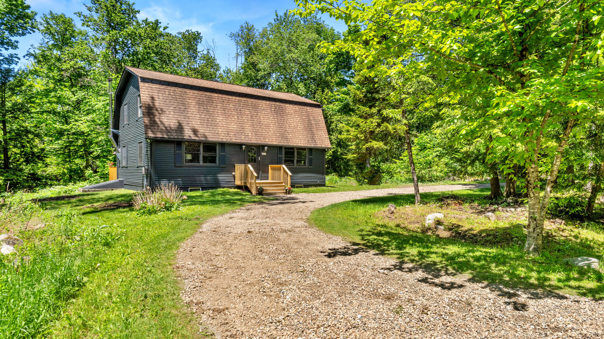 410 Long Bow Ln Photo 1