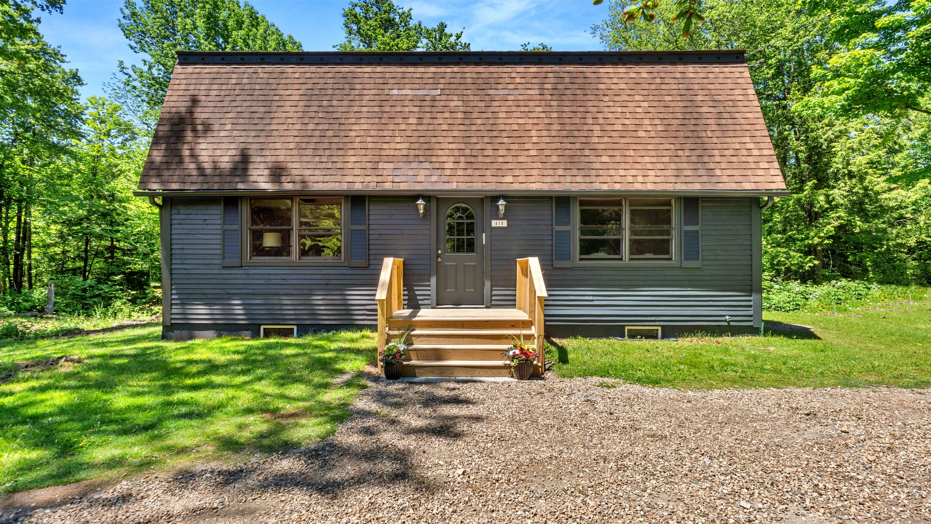 410 Long Bow Ln Photo 5