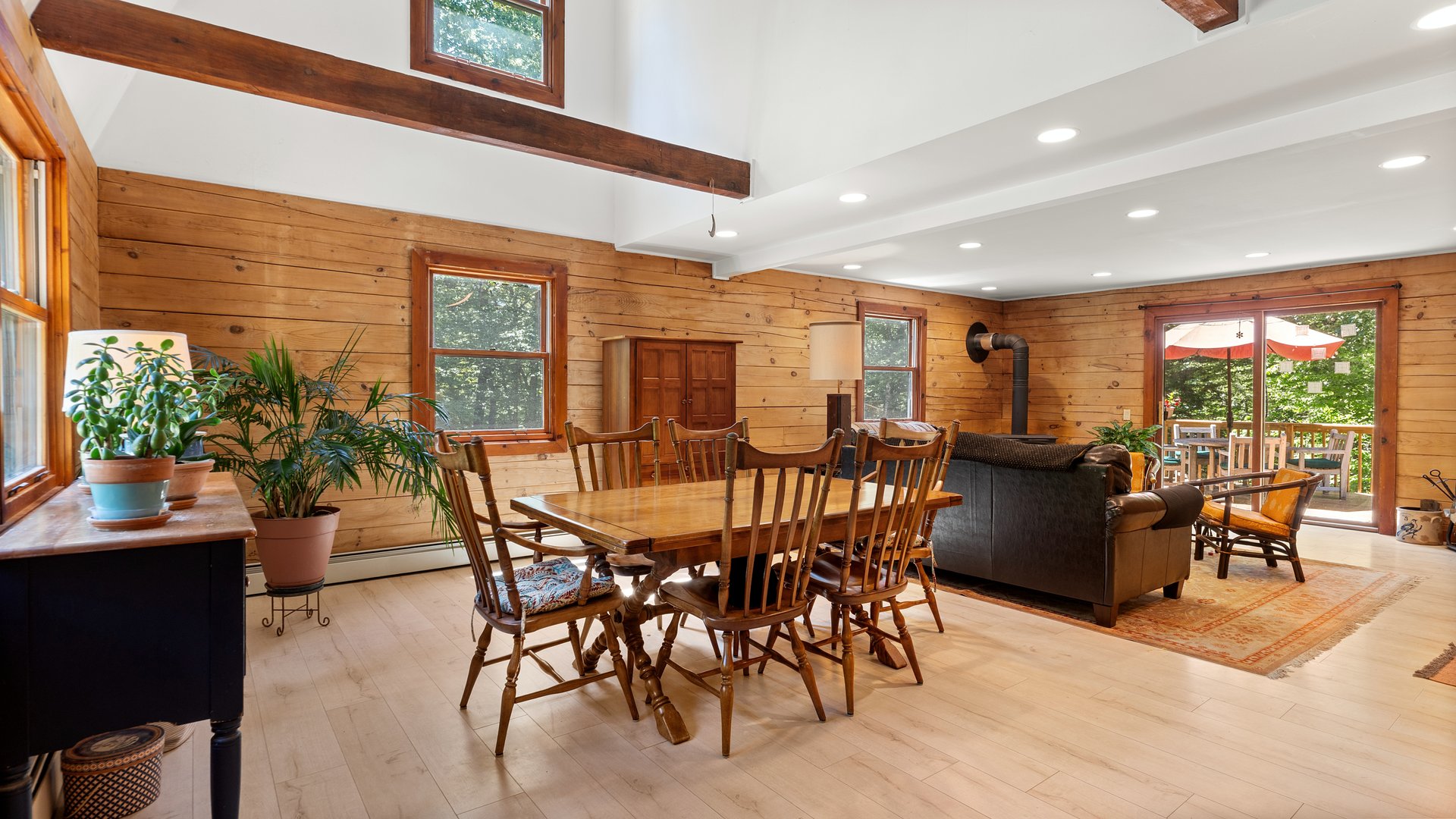 410 Long Bow Ln Photo 6