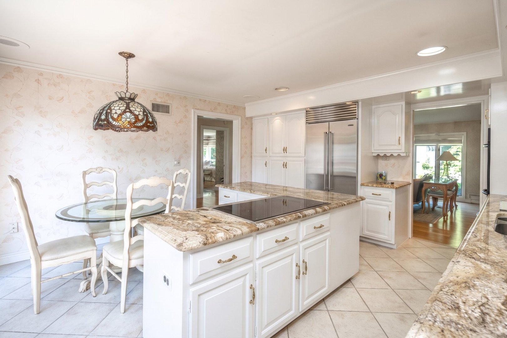 12 Lark Avenue Photo 12