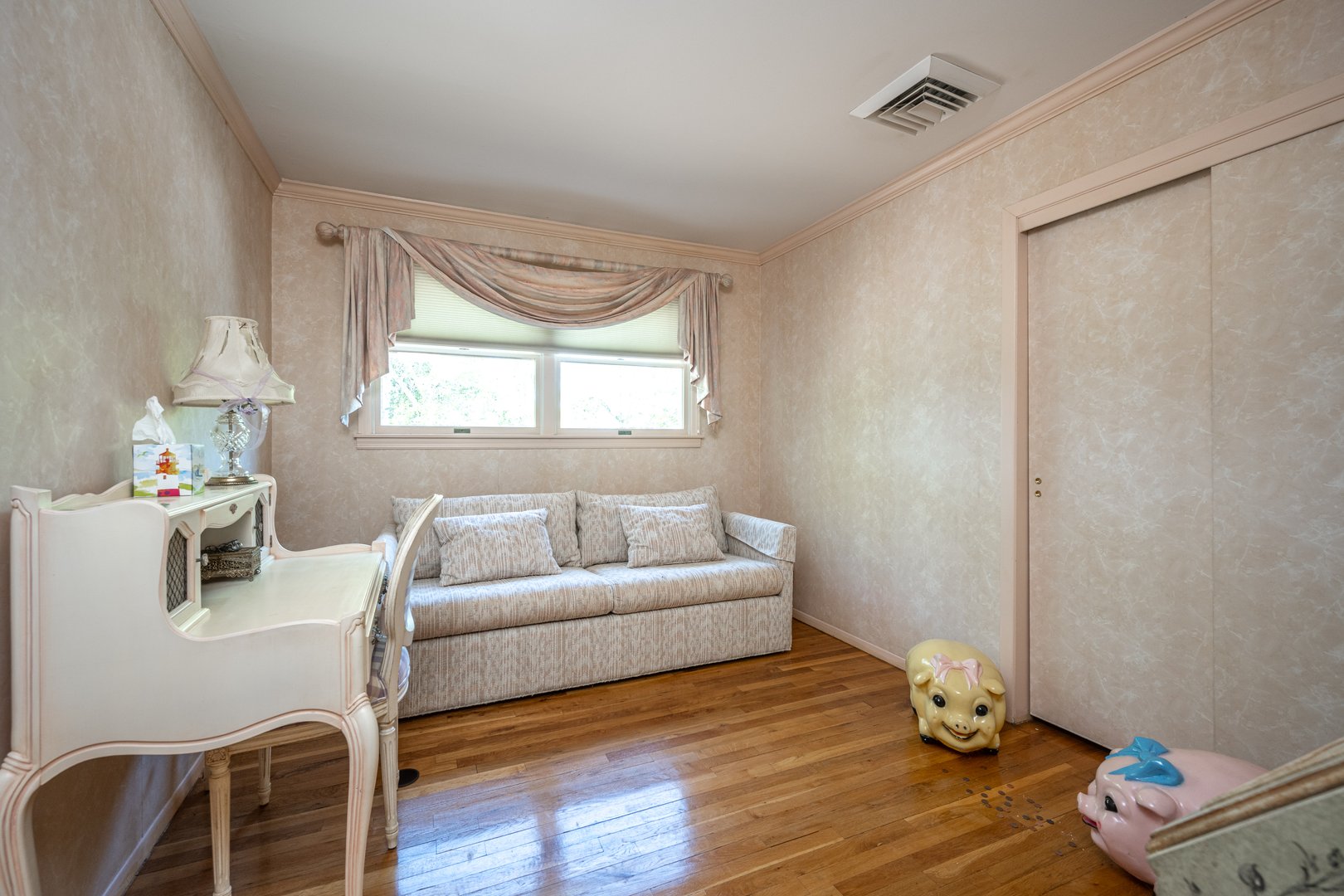 12 Lark Avenue Photo 22