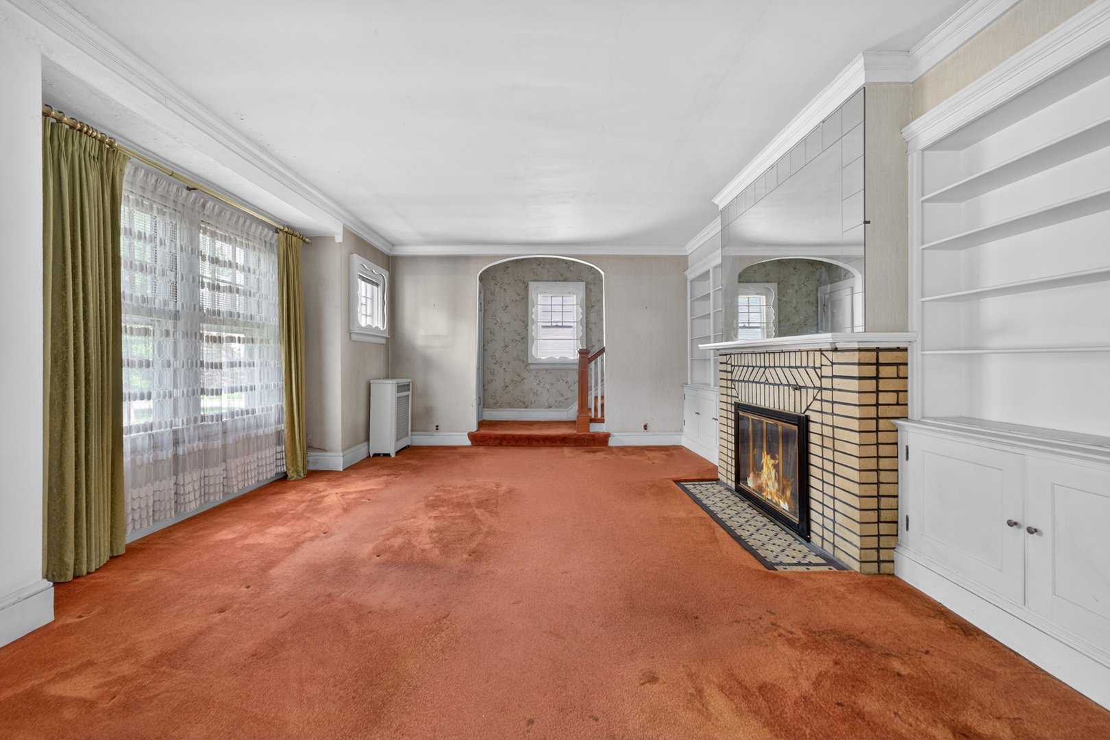 226 Broadway Photo 8