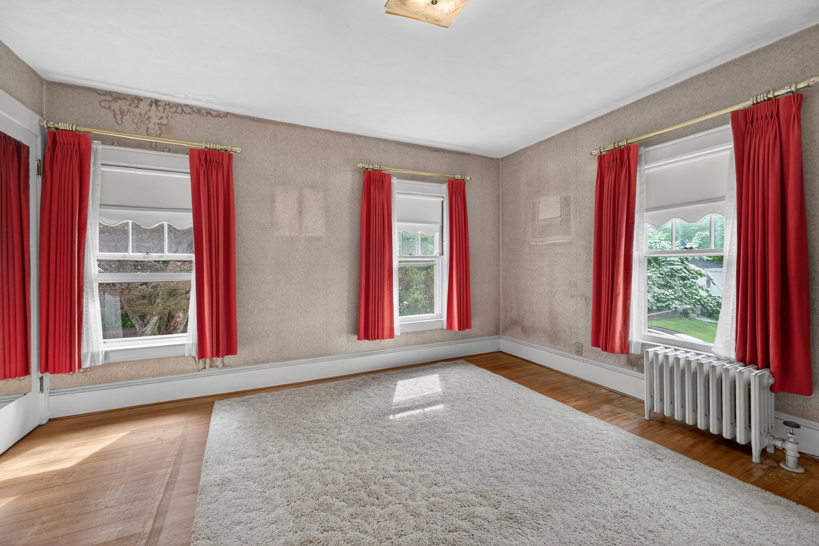 226 Broadway Photo 26