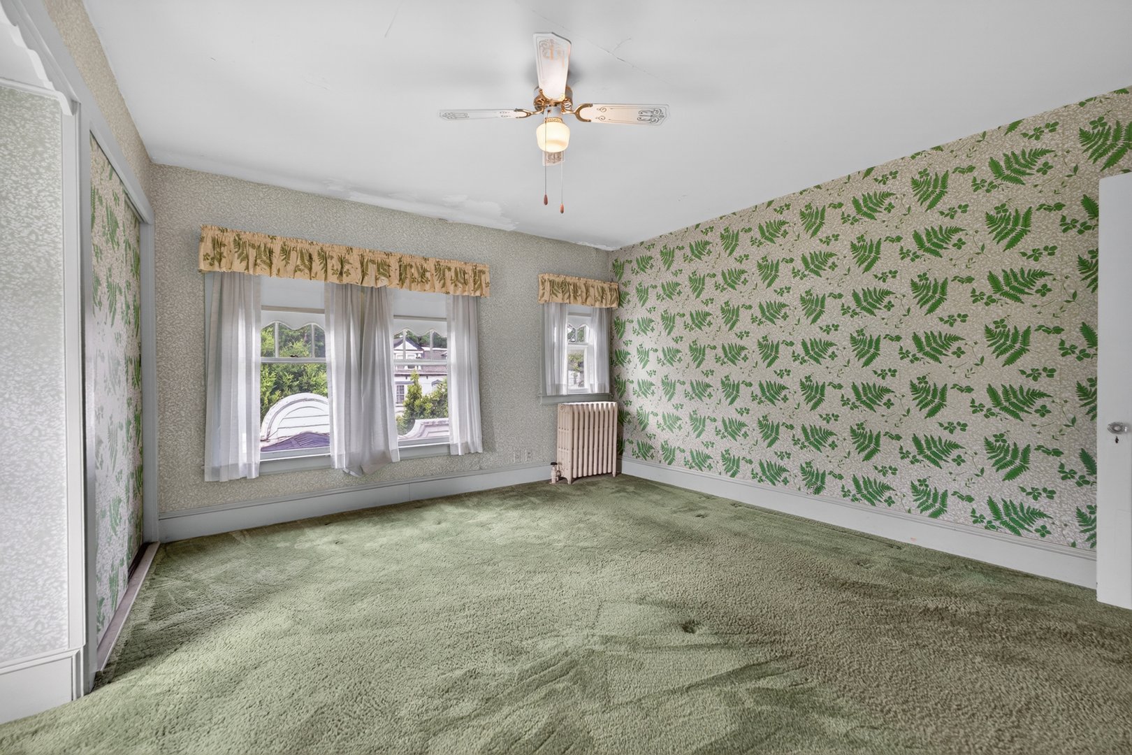 226 Broadway Photo 29