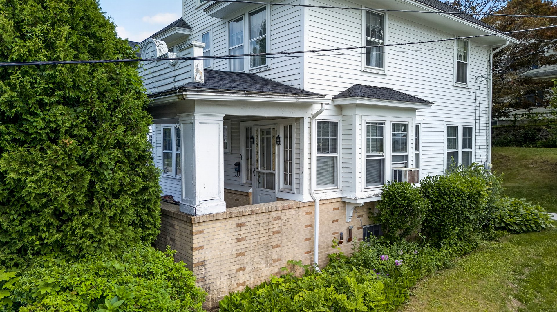 226 Broadway Photo 34