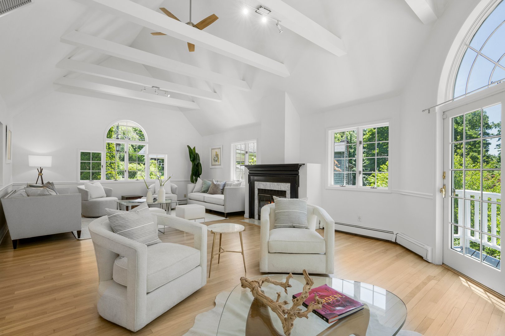 125 Saxon Woods Road Photo 6