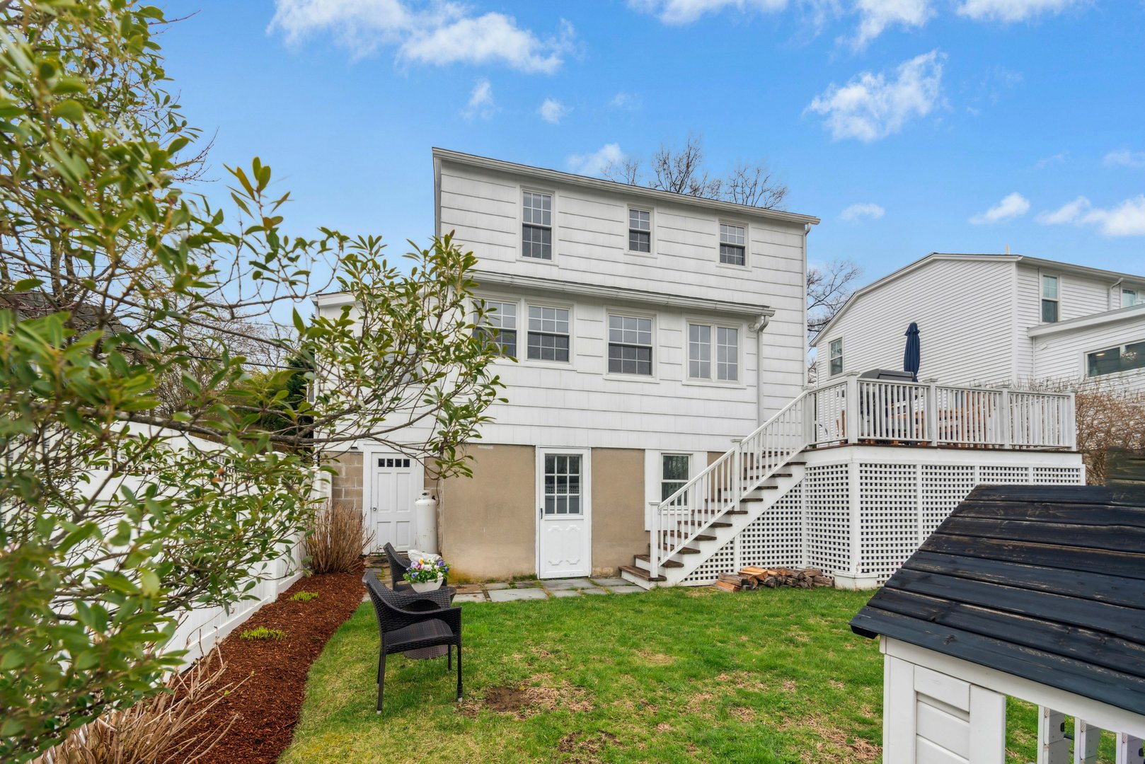 218 Summer Street Photo 19