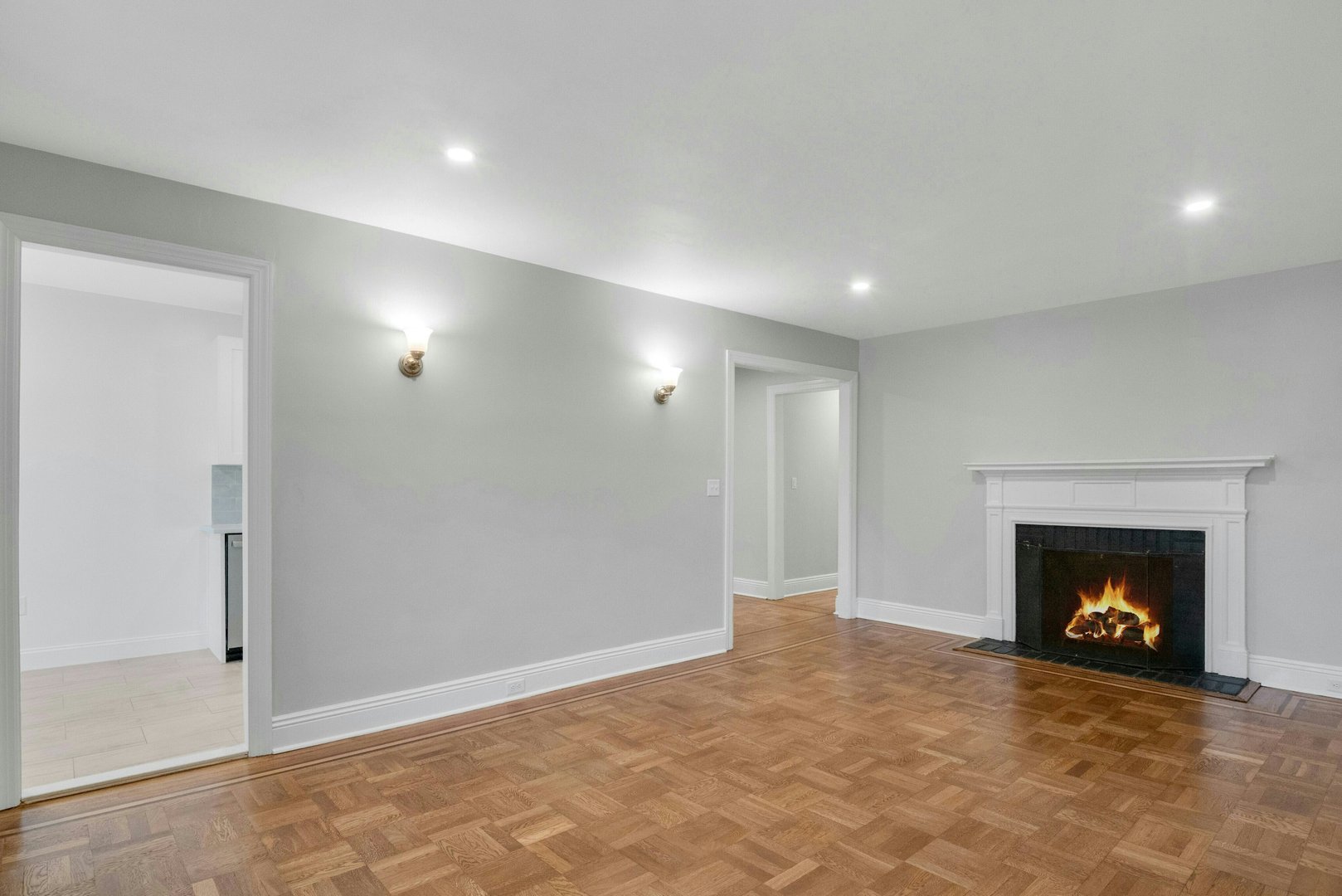 300 S Broadway  #1 G Photo 16
