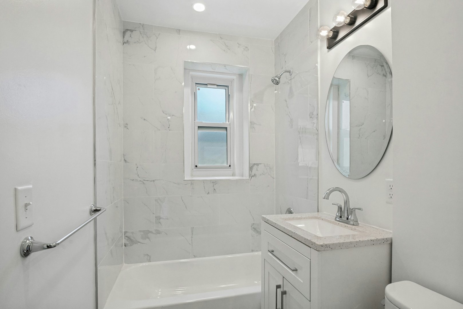 300 S Broadway  #1 G Photo 24