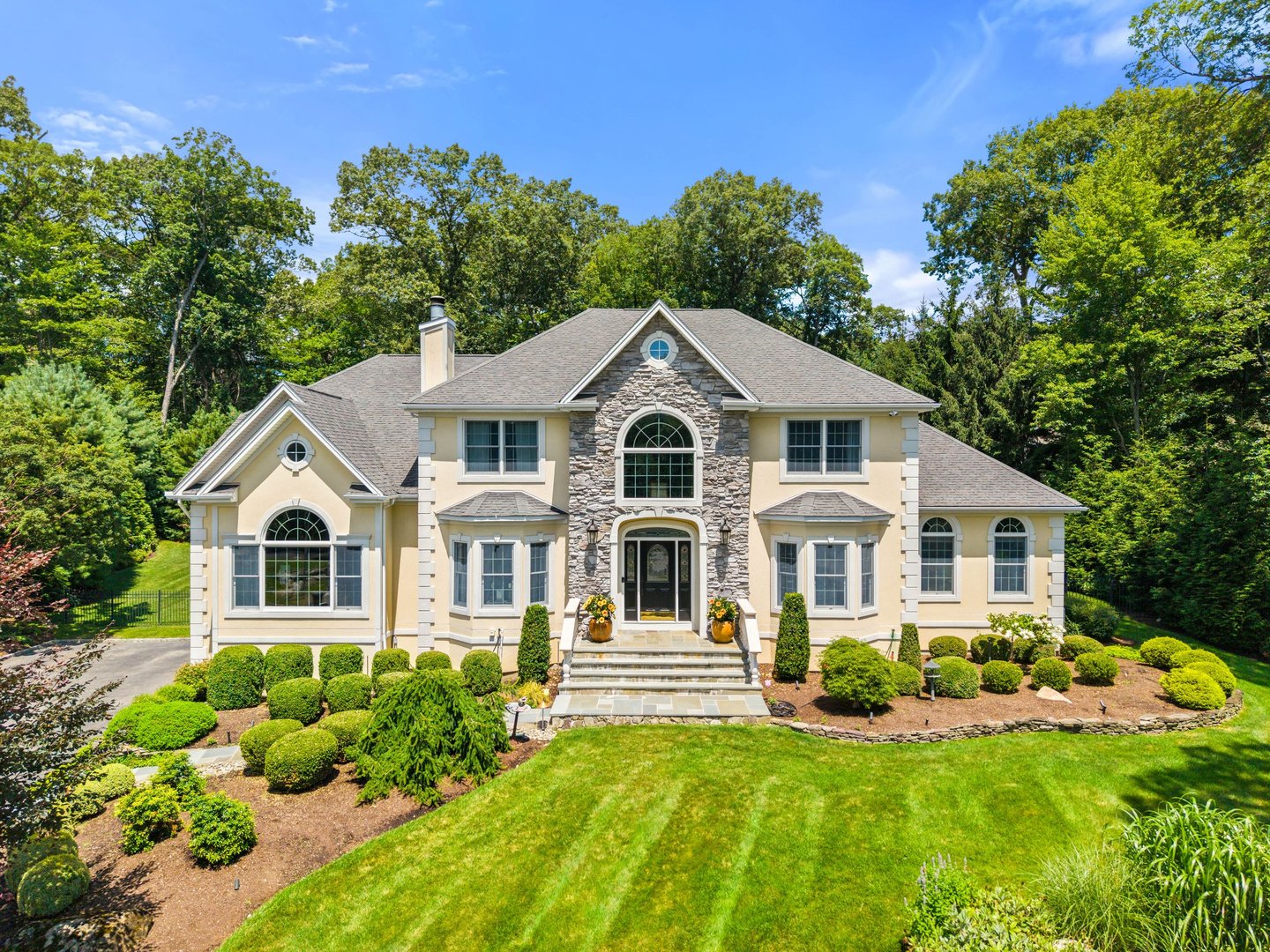 22 Perrins Peak Road Photo 1