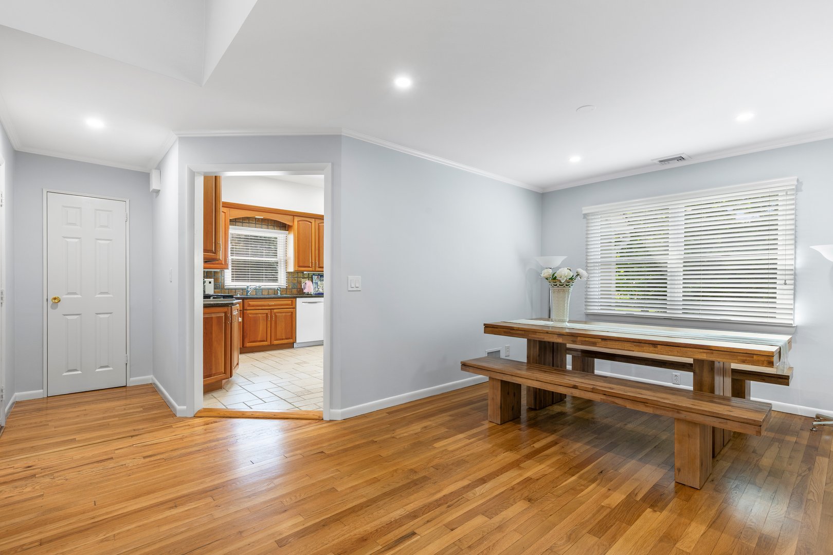 22 Paddock Road Photo 6