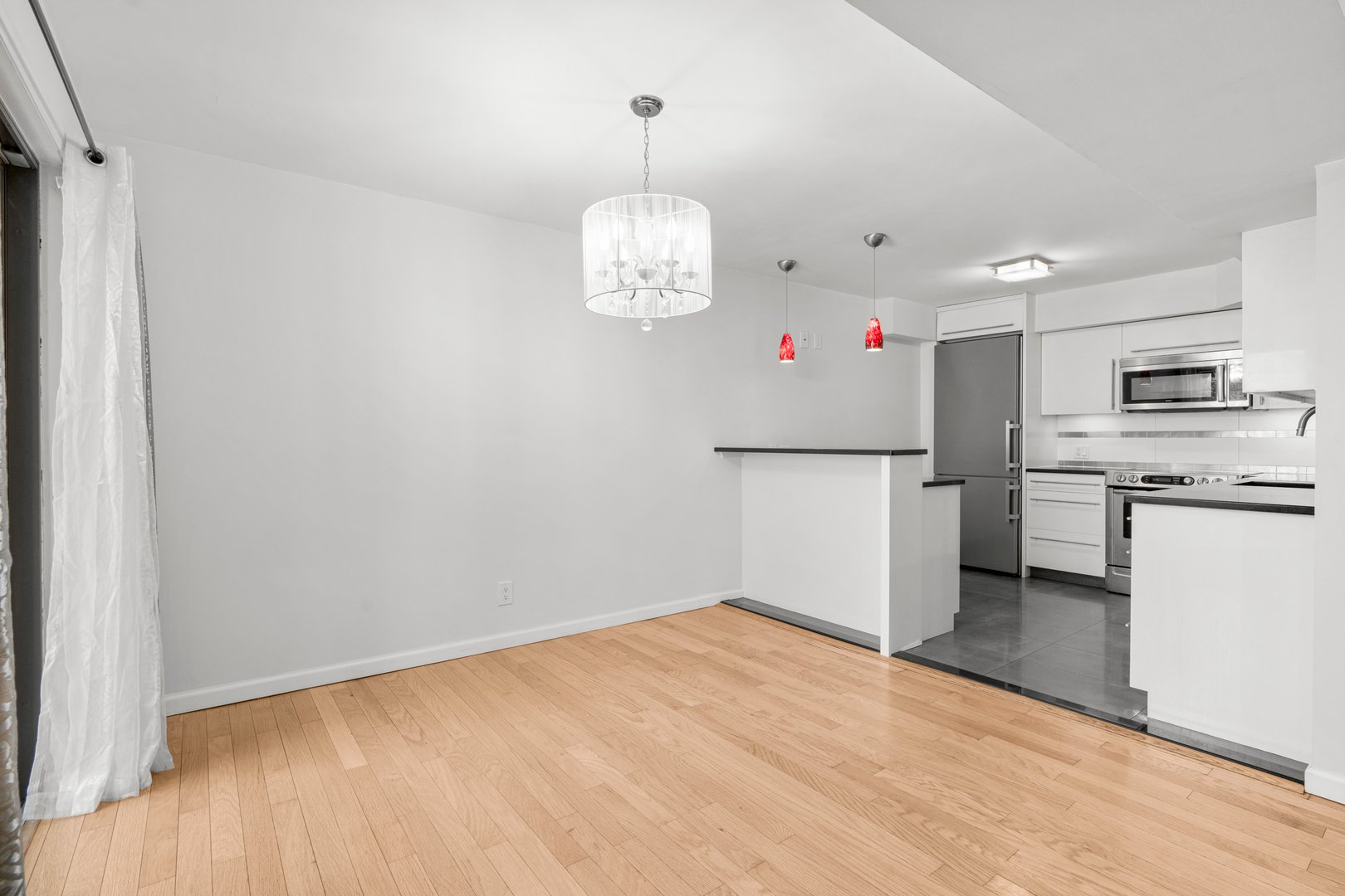 18 Bronxville Glen Drive  #11 Photo 13