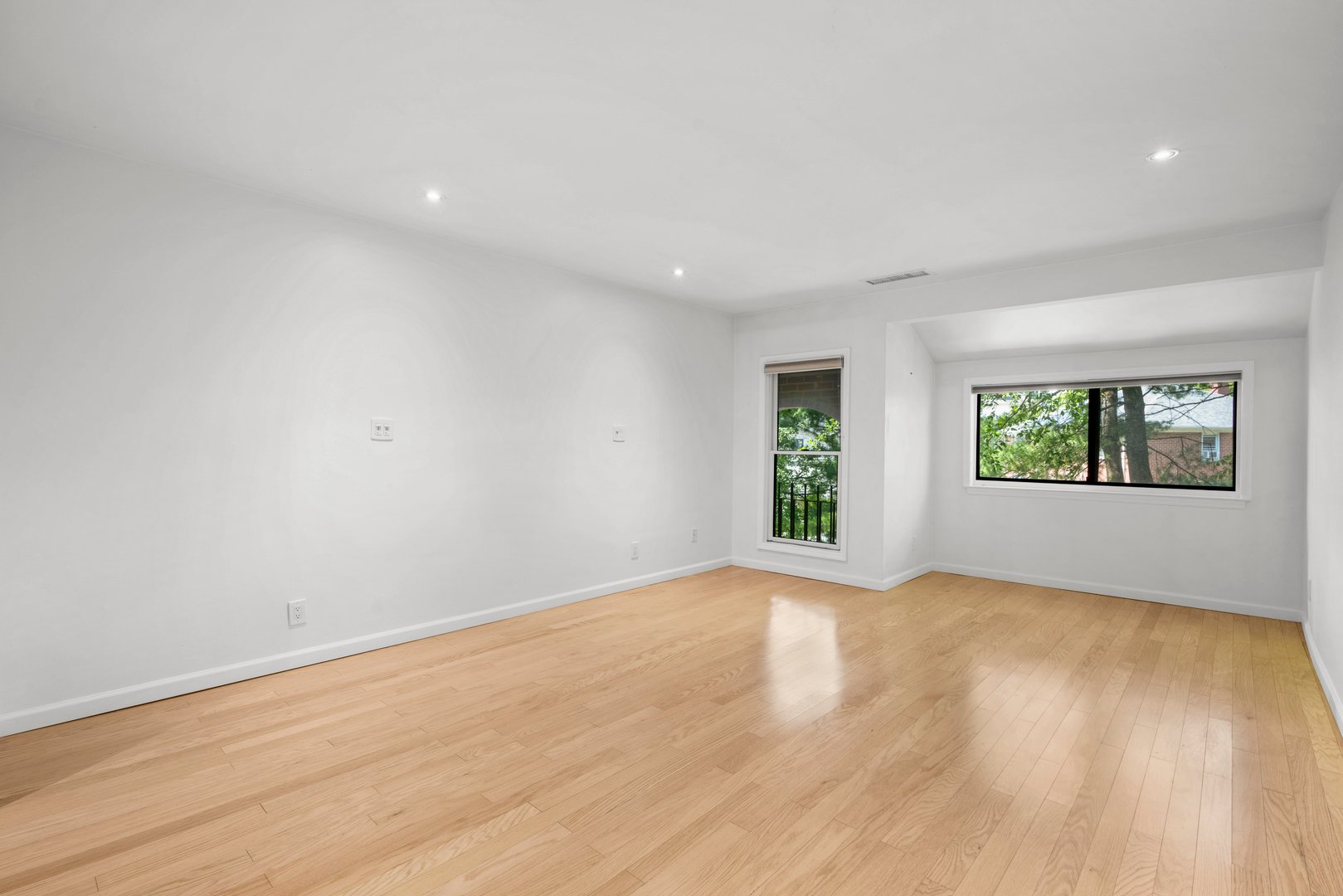 18 Bronxville Glen Drive  #11 Photo 17