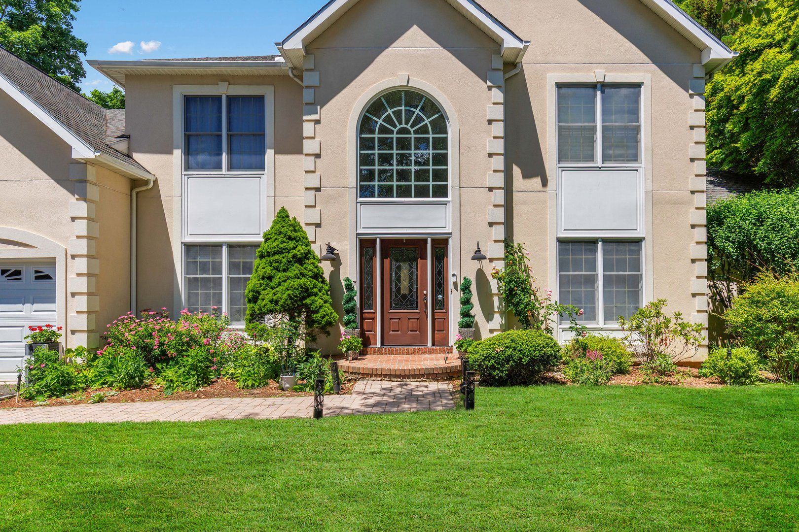 30 Sheldon Street Photo 2