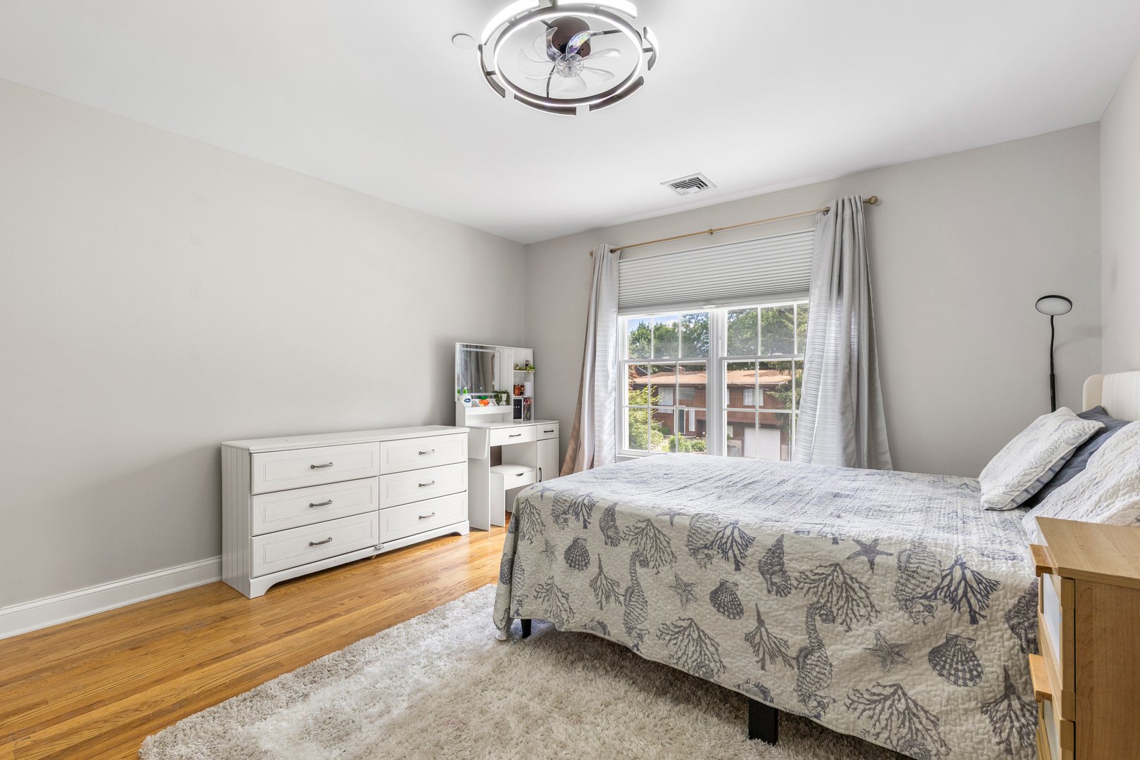 30 Sheldon Street Photo 27