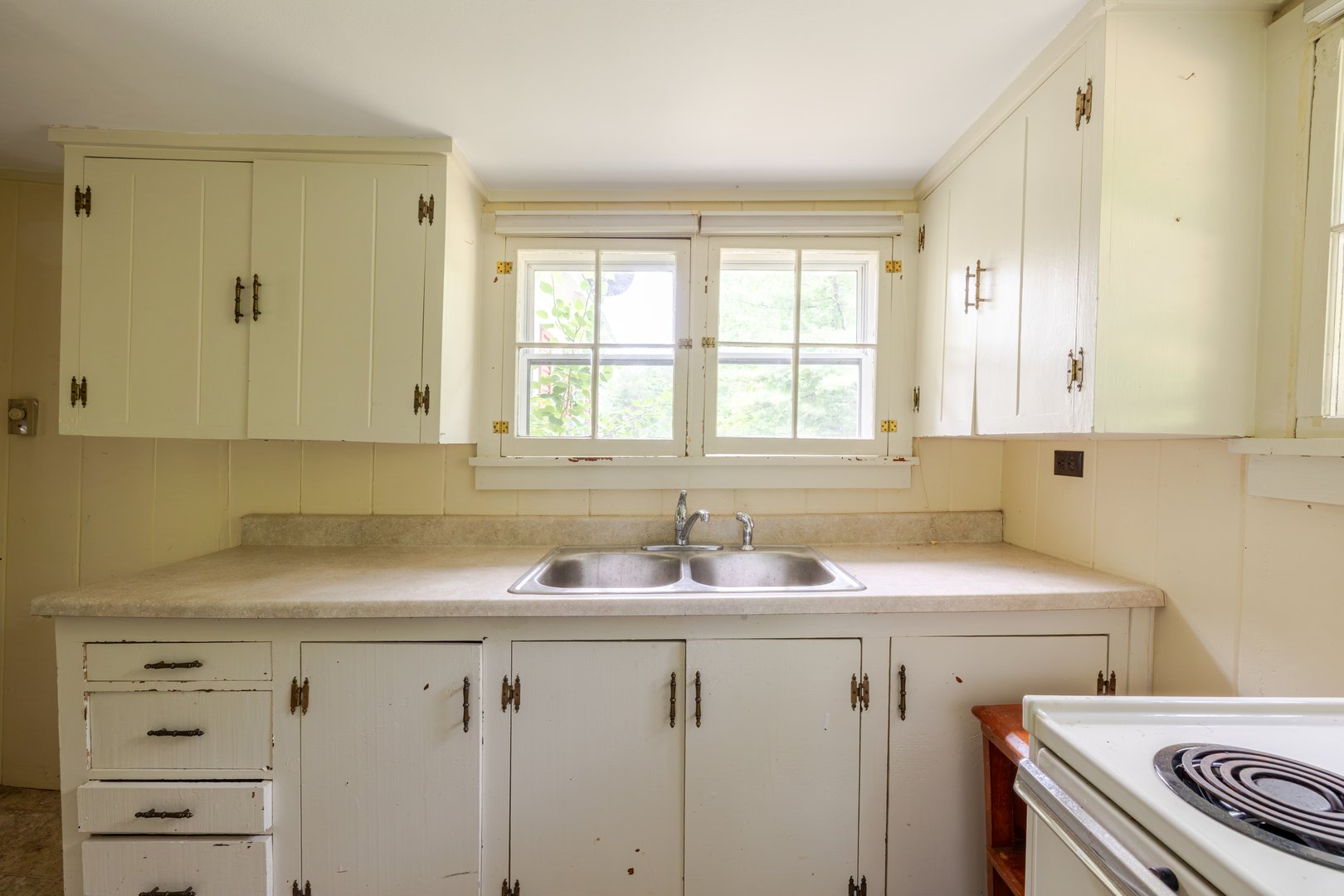 8 Heberts Cove Photo 14