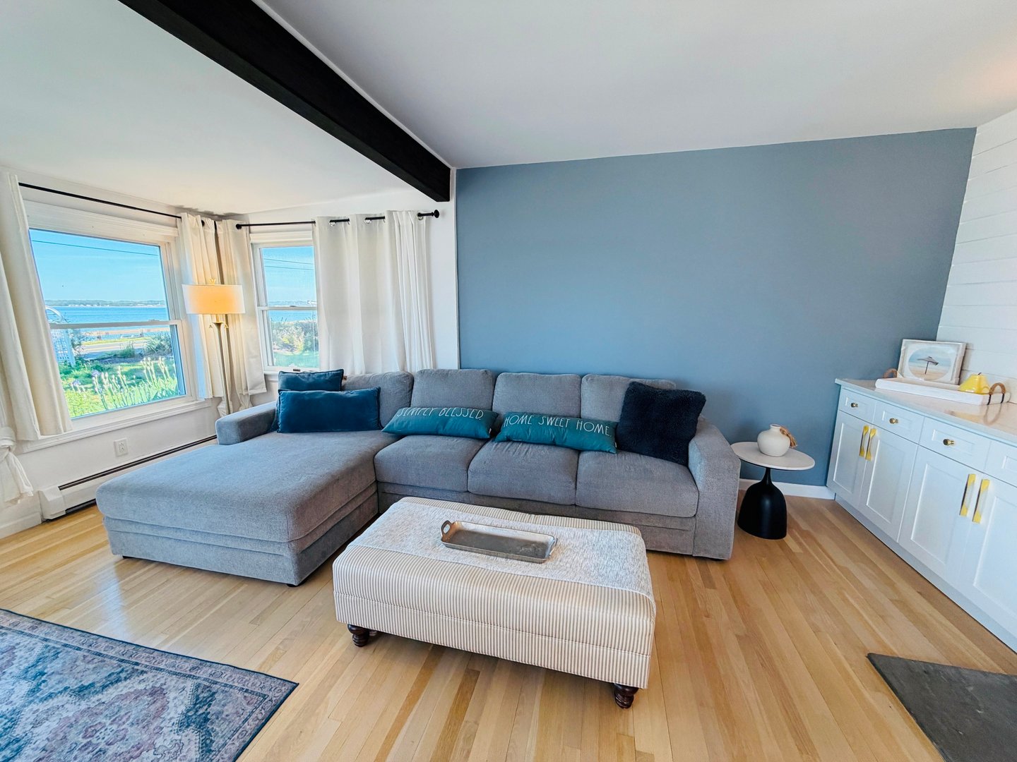 241 Townsend Avenue Photo 1