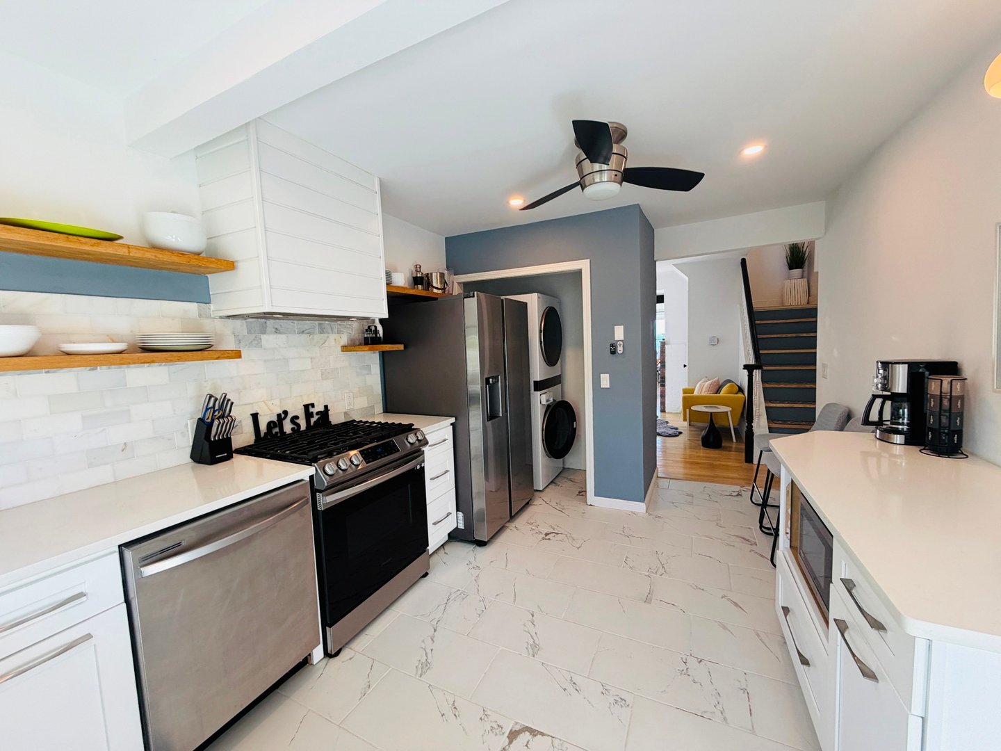 241 Townsend Avenue Photo 4