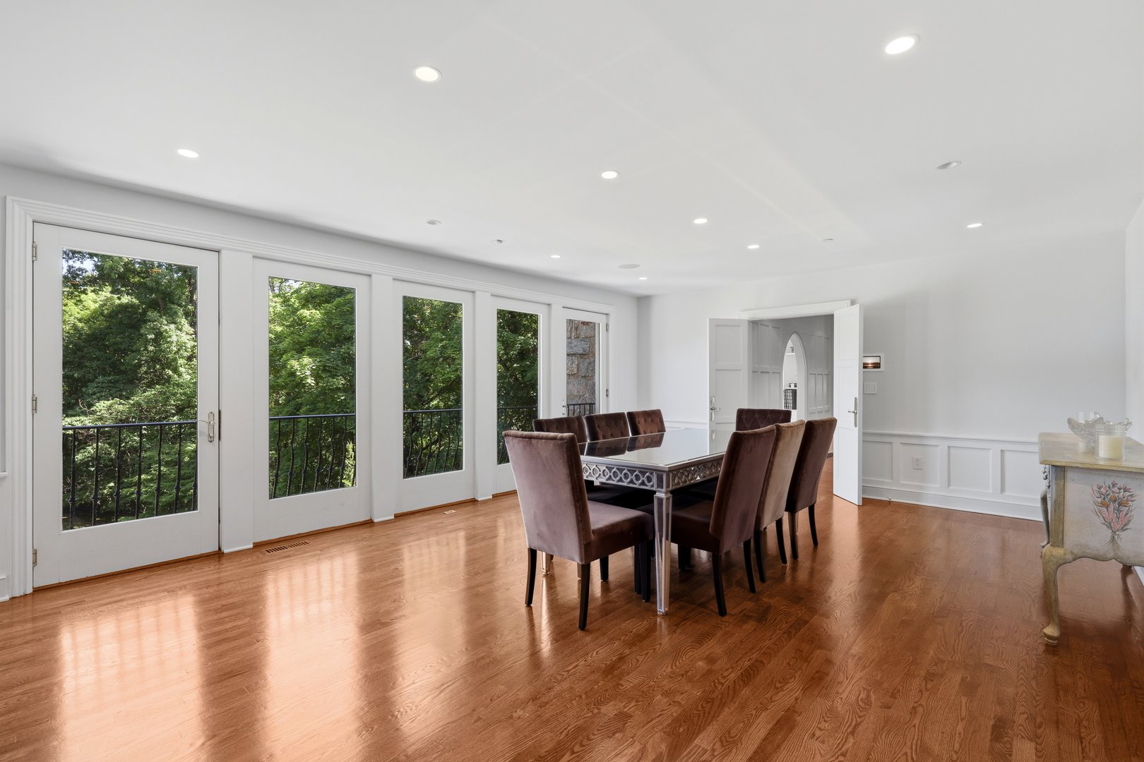 383 Woodlands Road Photo 13