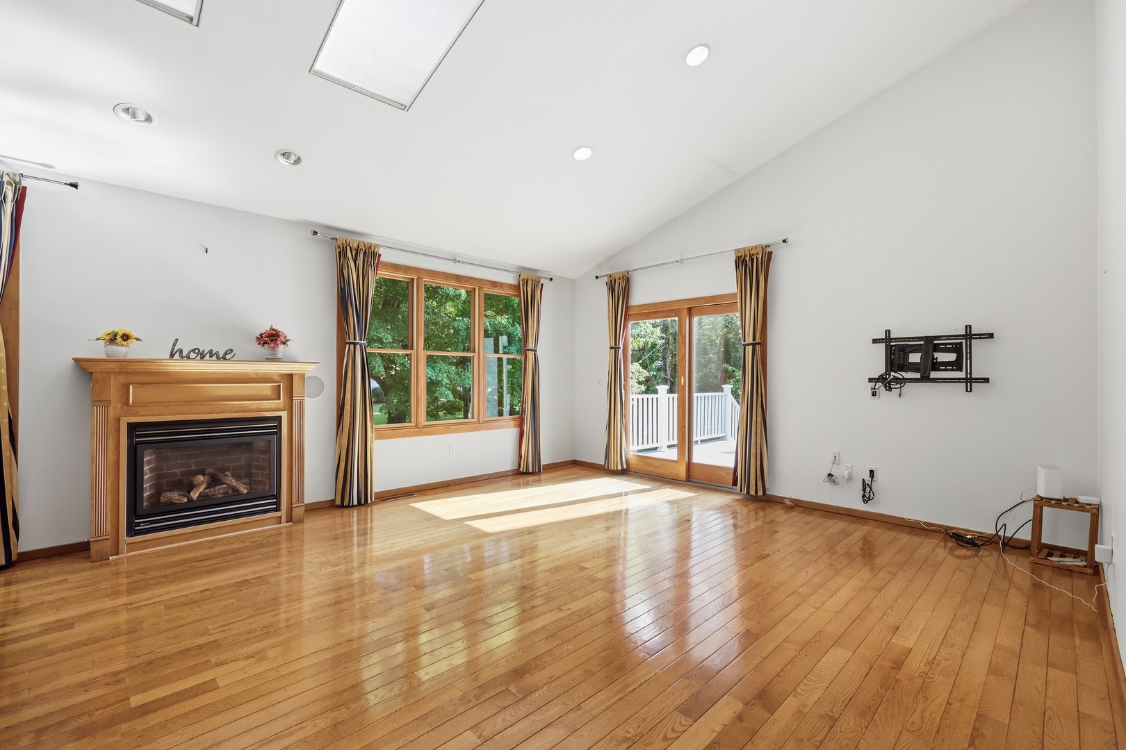 36 Banks Road Photo 4