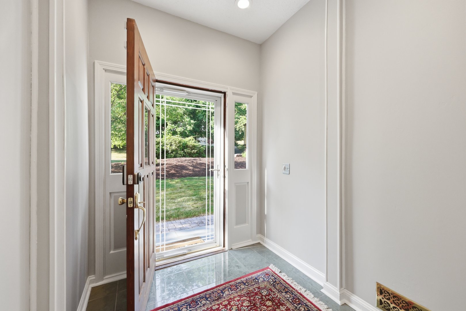 36 Banks Road Photo 21