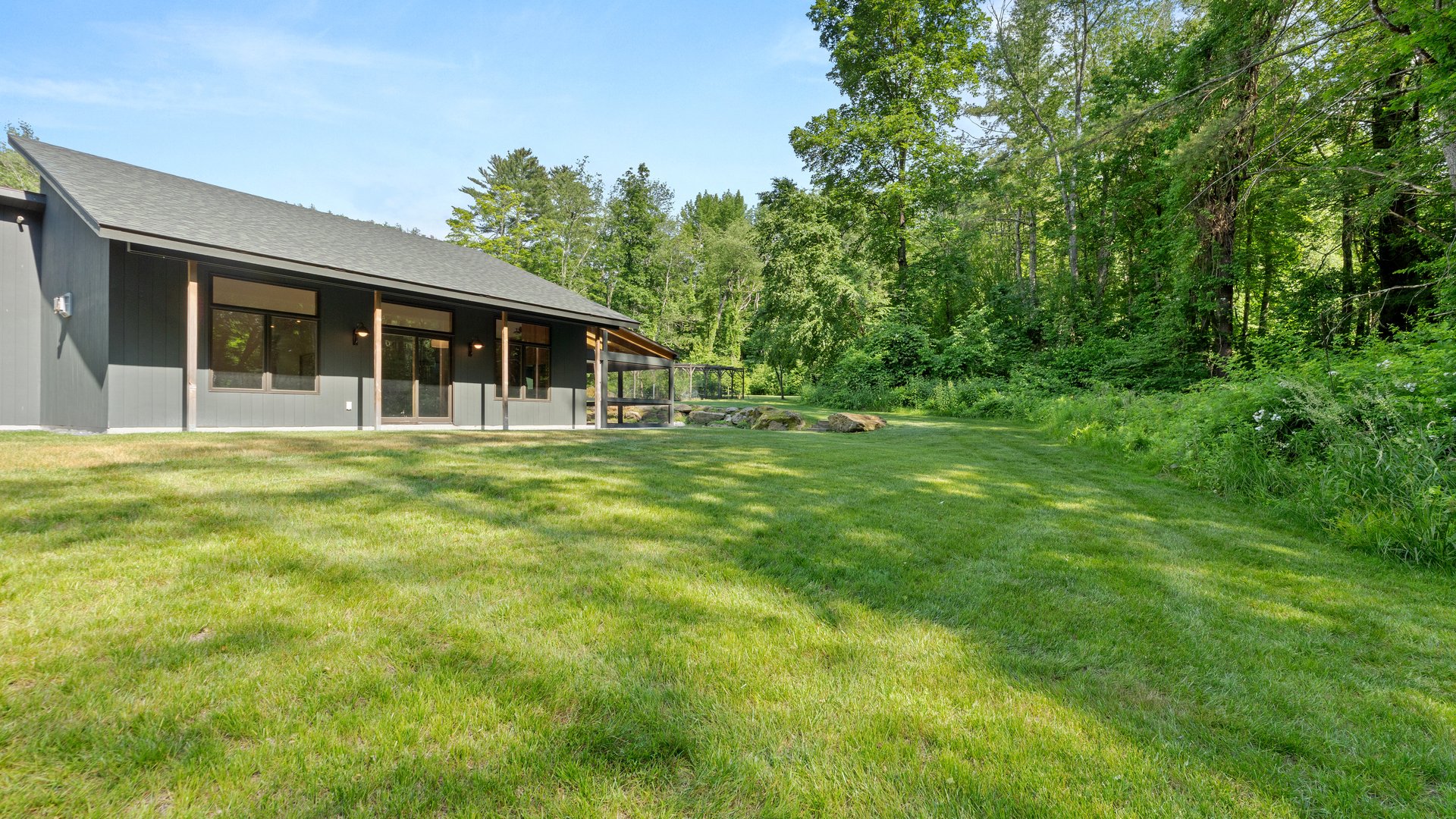 114 Brush Hill Rd Photo 30