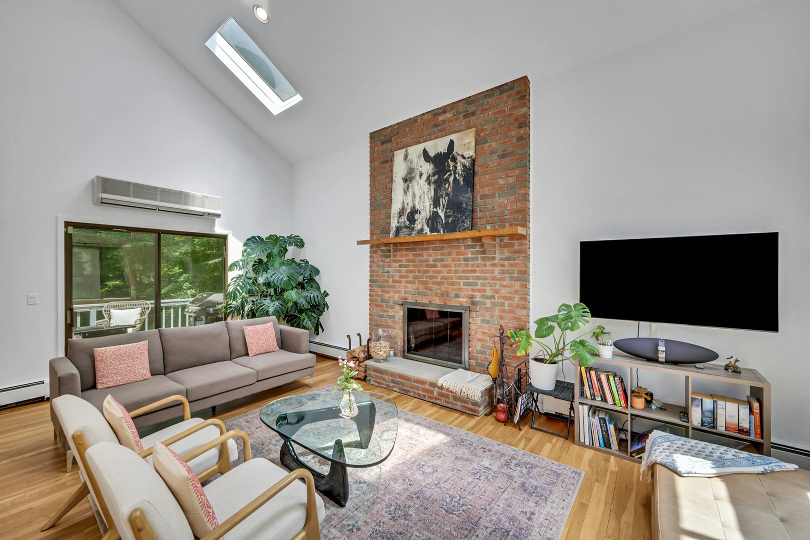 24 Anne Chambers Lane Photo 5