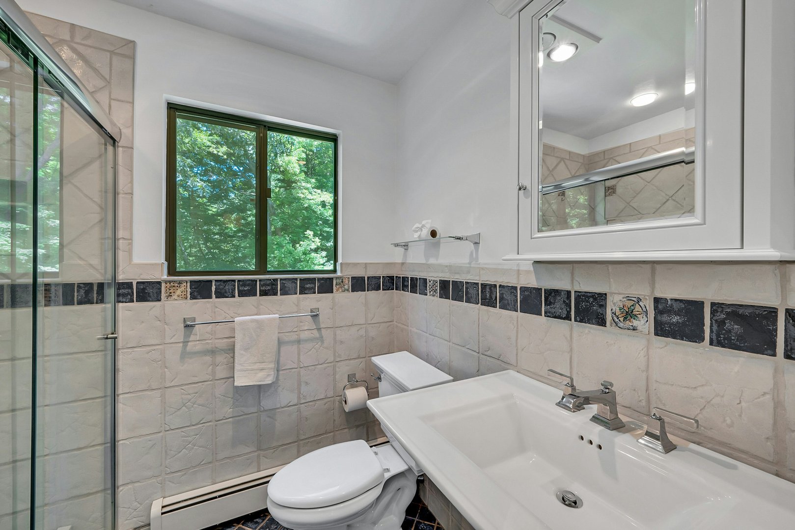 24 Anne Chambers Lane Photo 18