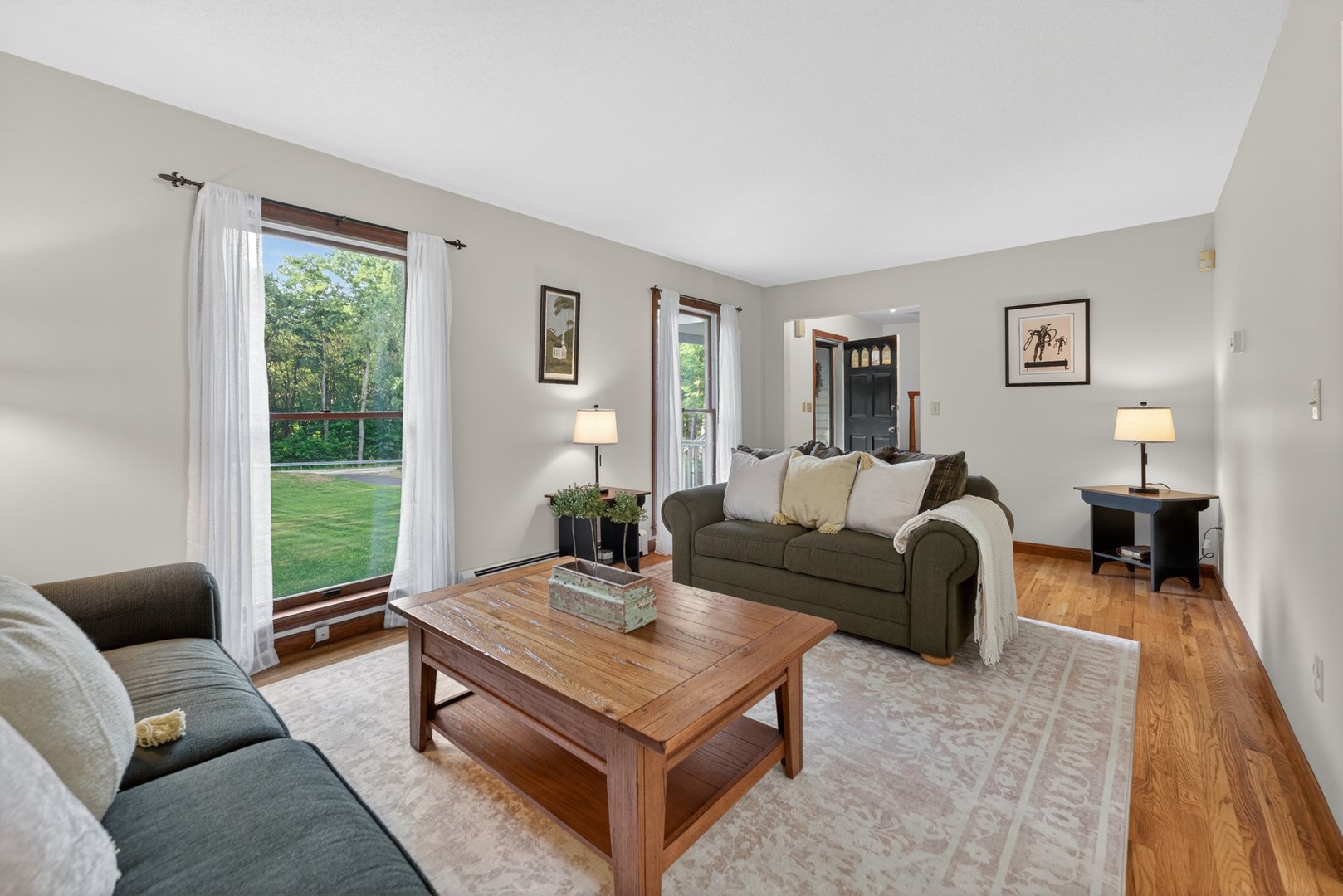 85 White Plains Road Photo 9