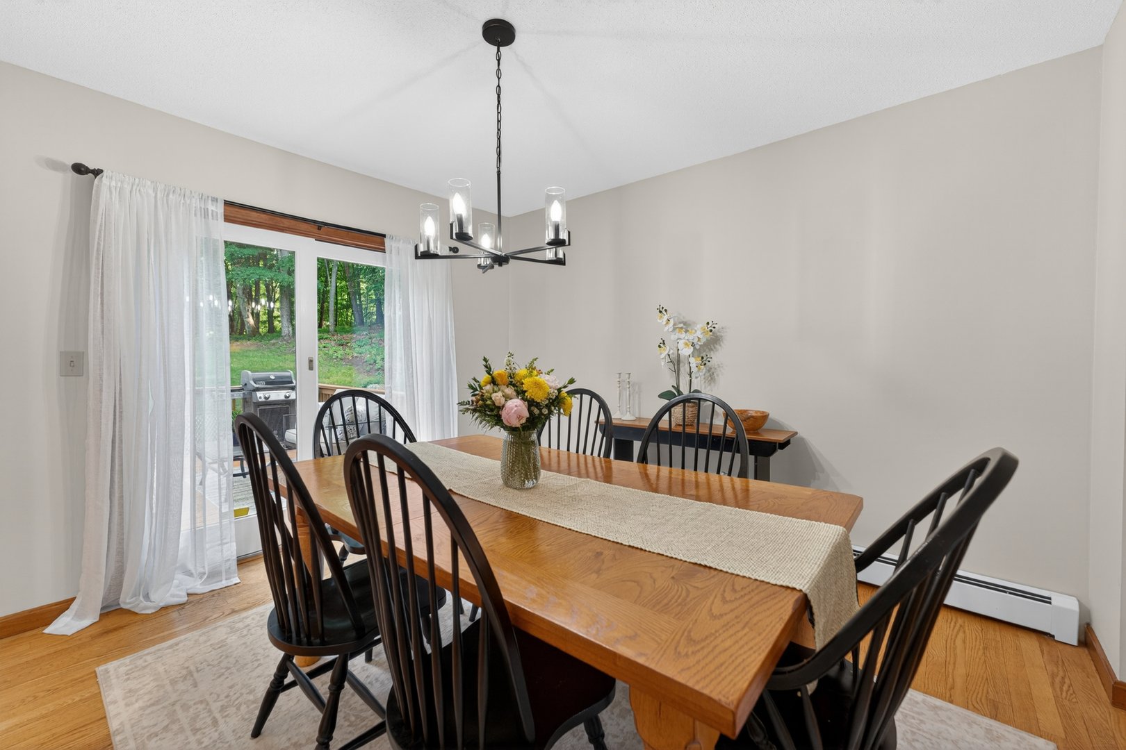 85 White Plains Road Photo 12