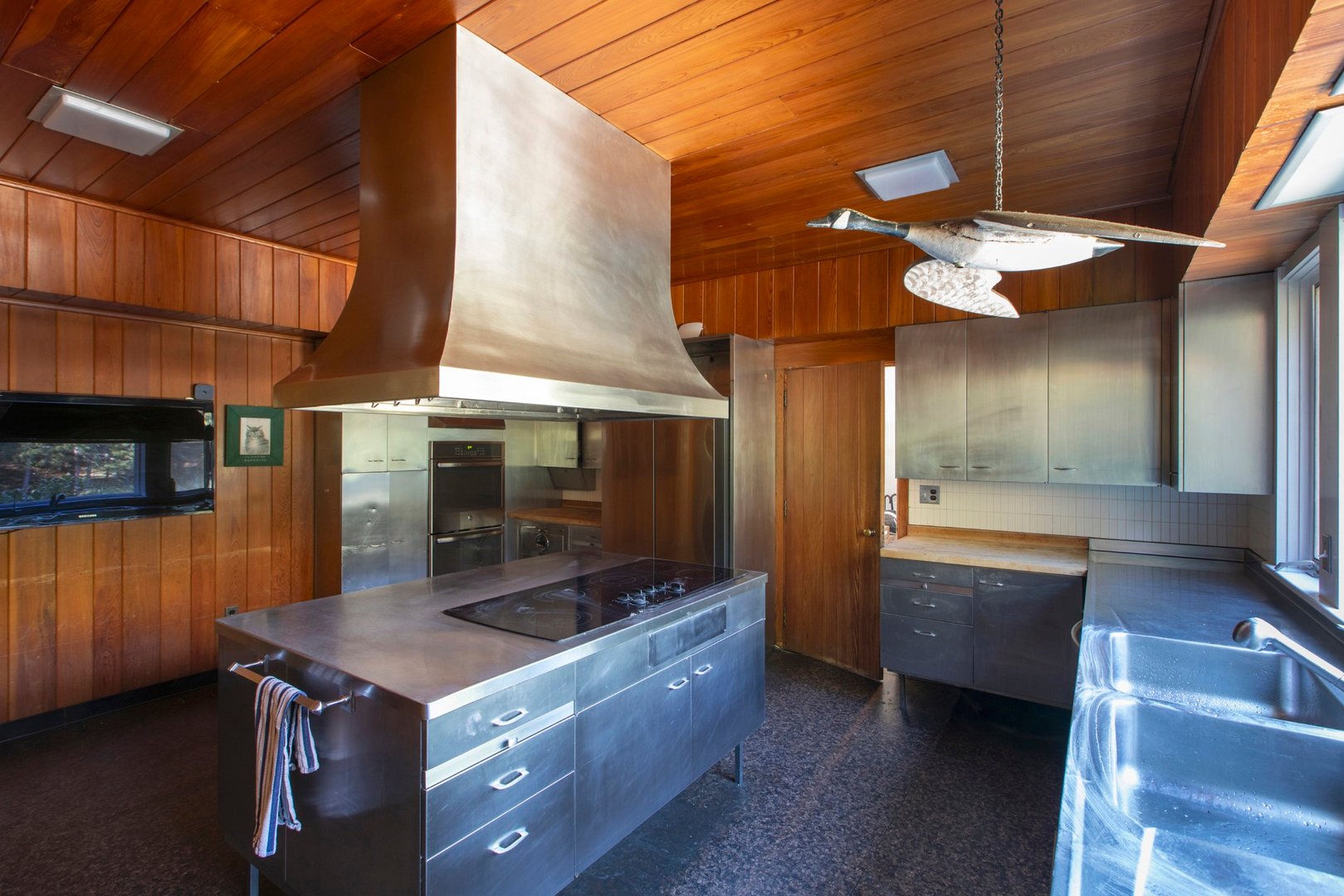 390 Erpf Road Photo 14