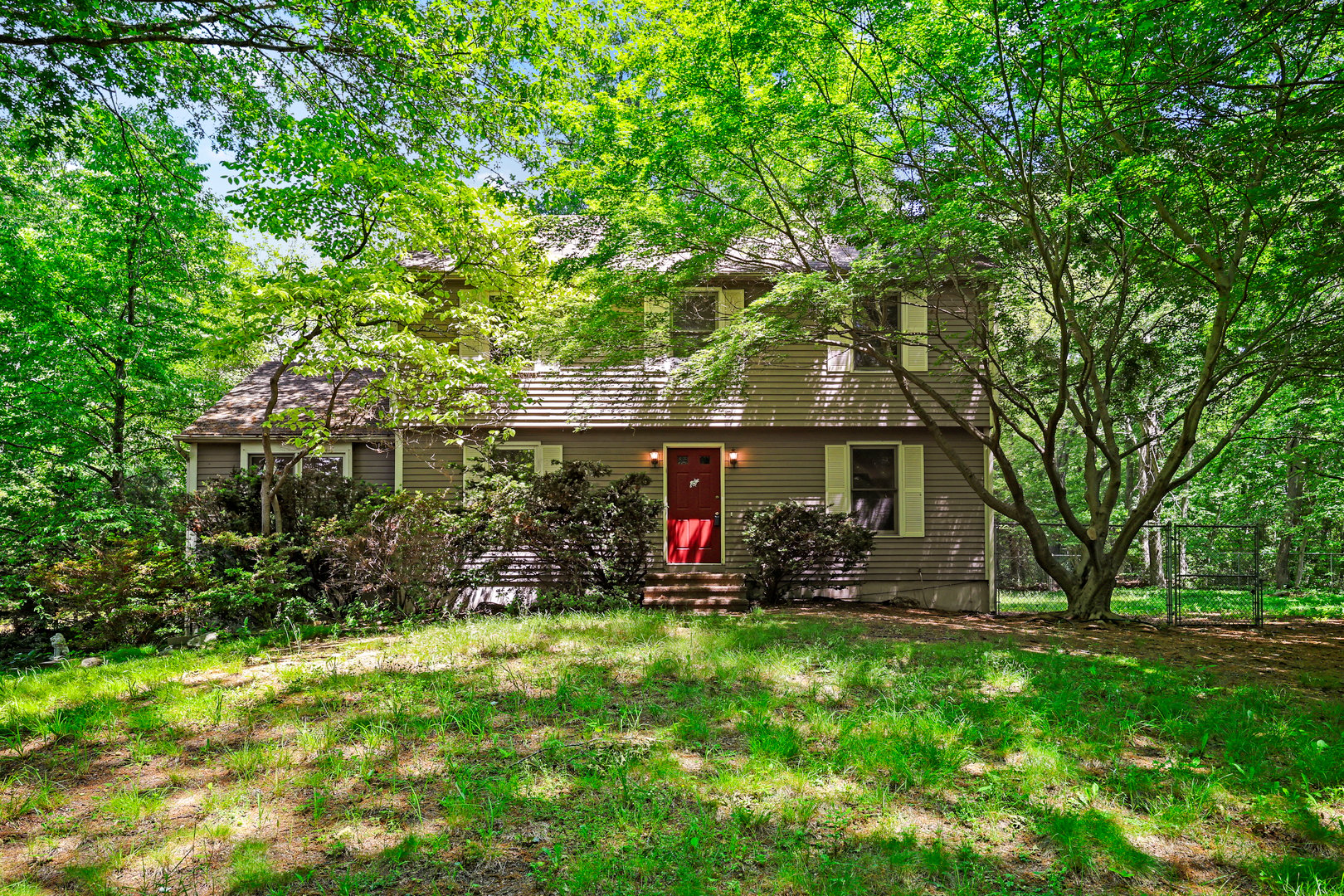10 Oak Hill Drive Photo 3