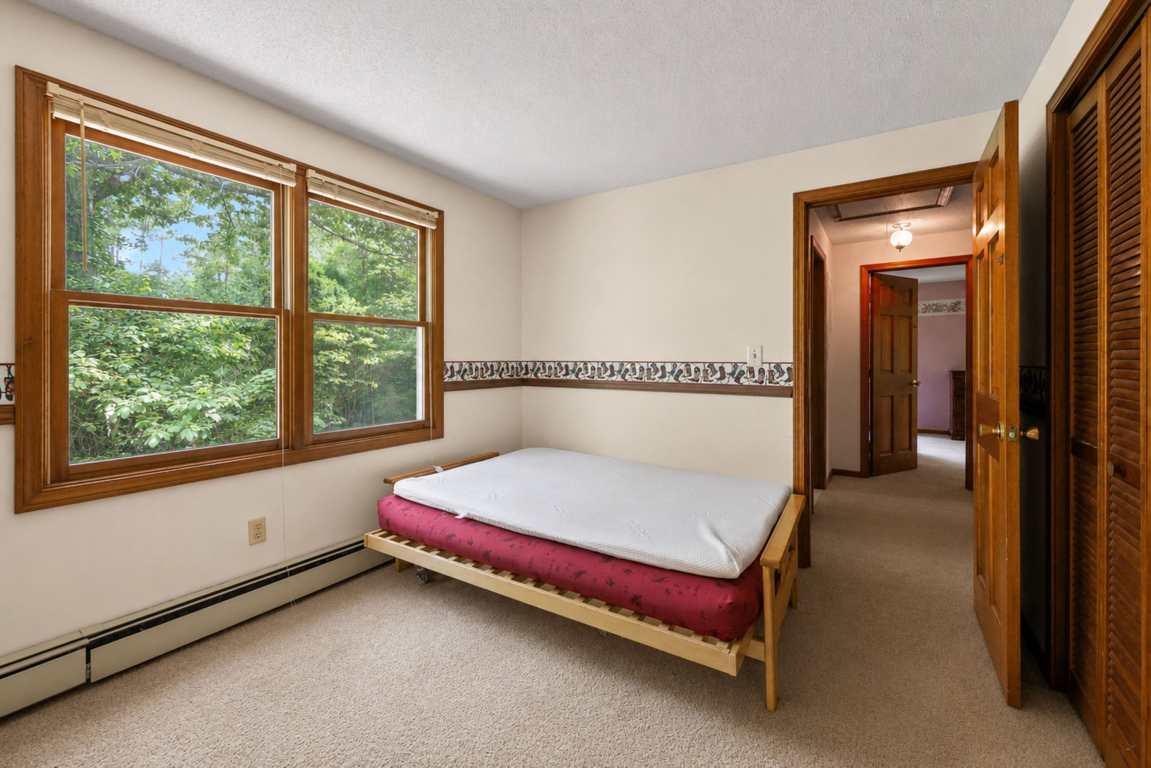 10 Oak Hill Drive Photo 17