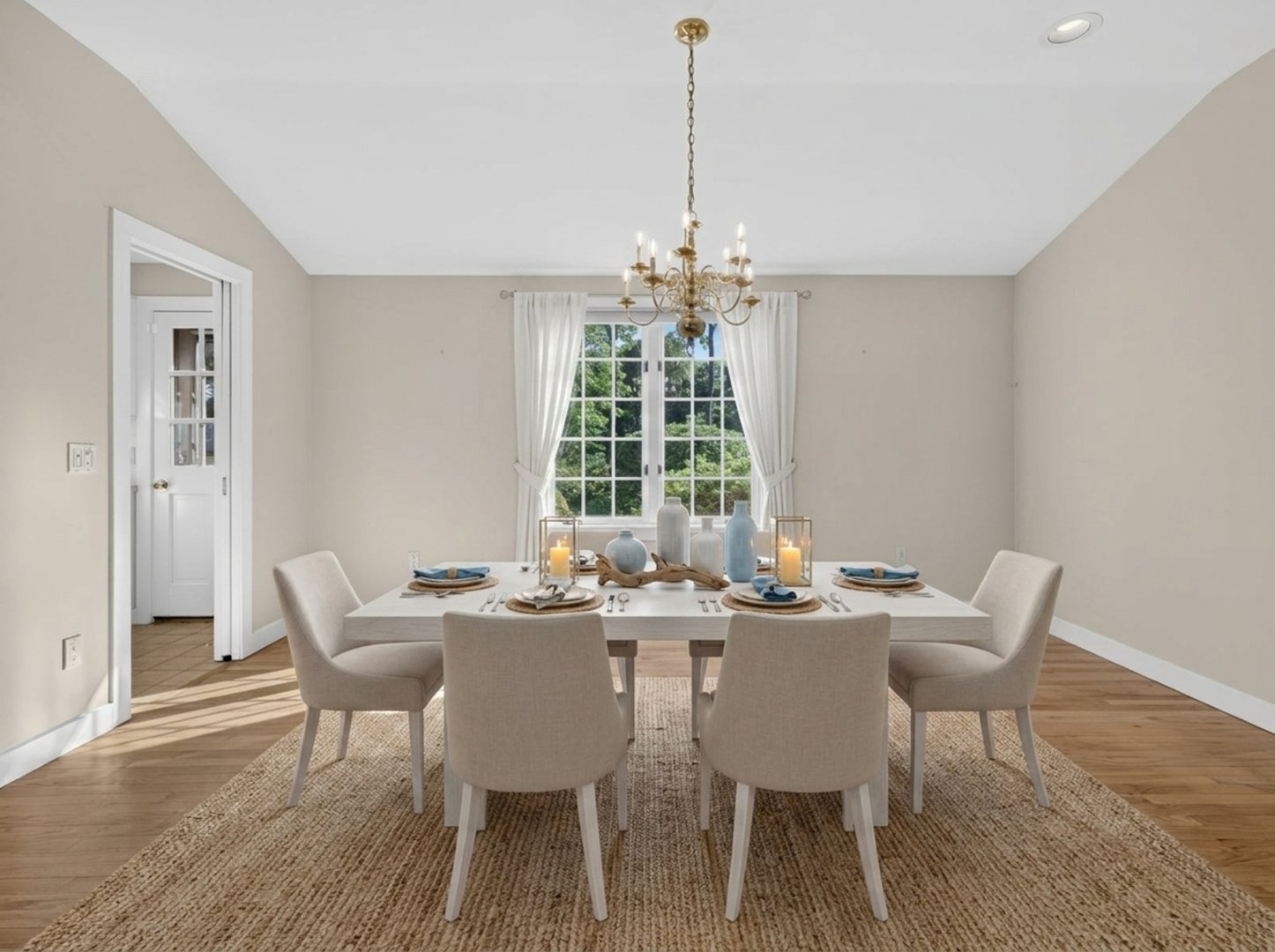 108 Maple Avenue Photo 14