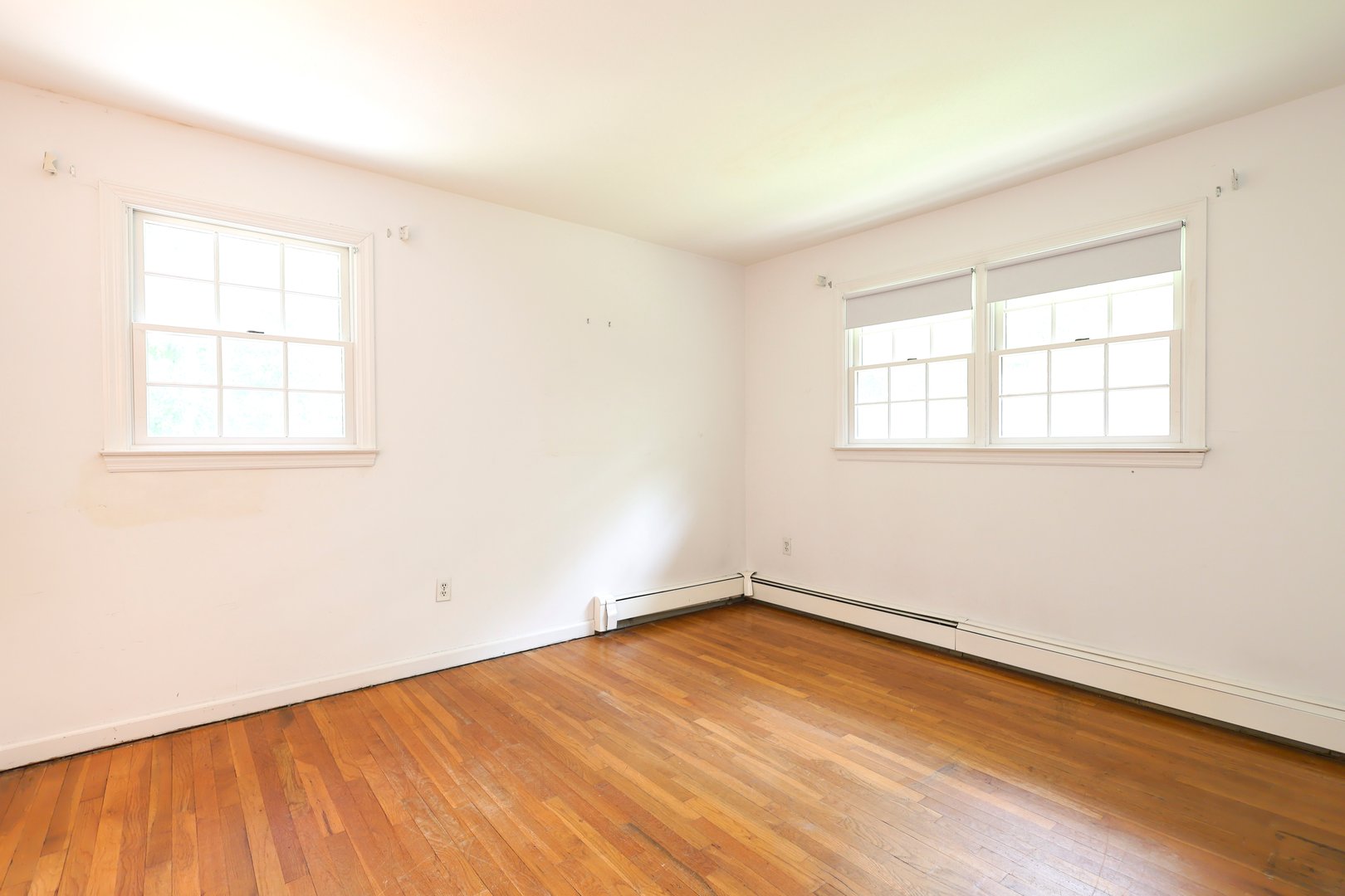 145 Wilton Road East Photo 7