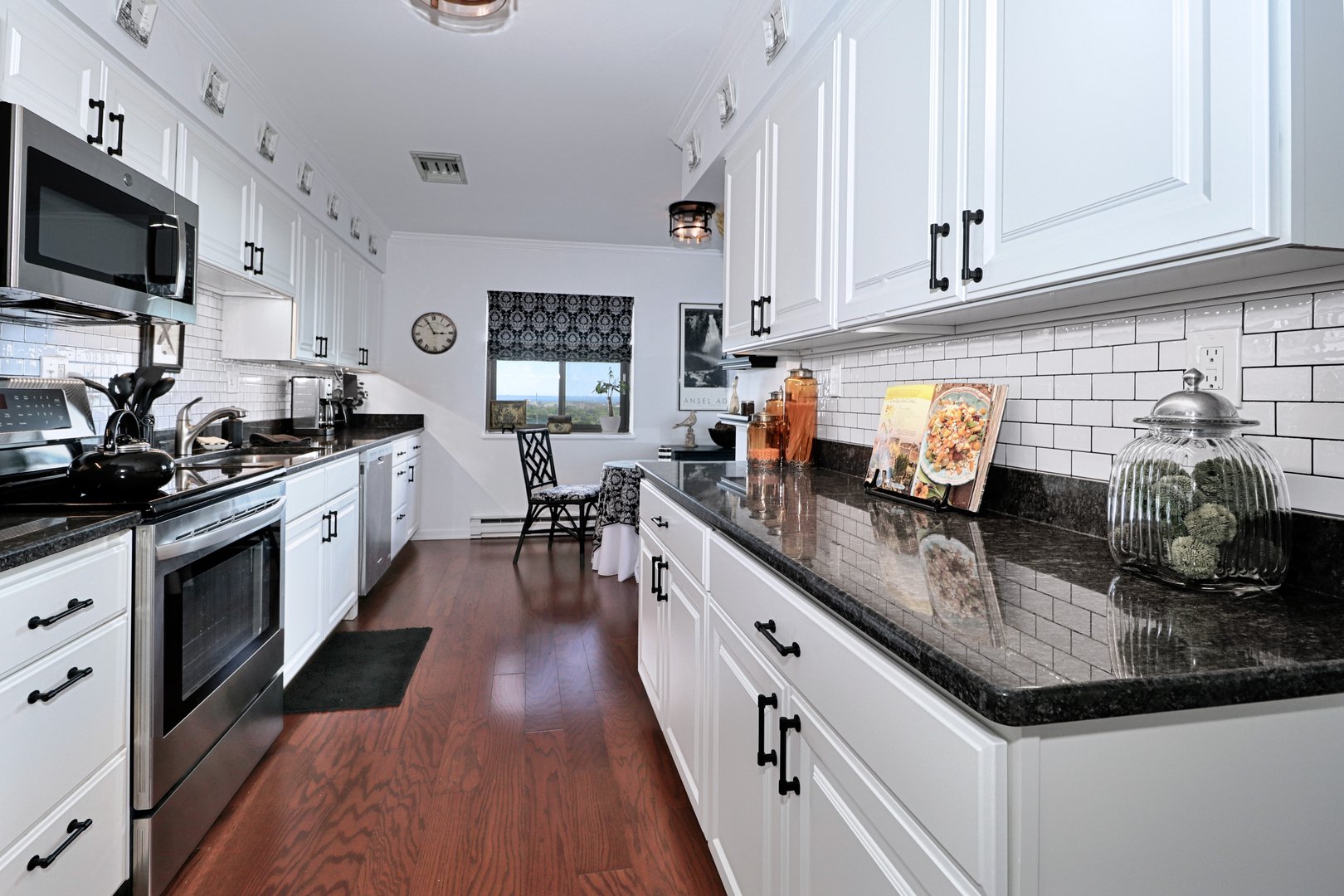 3200 Park Avenue  #9D1 Photo 22