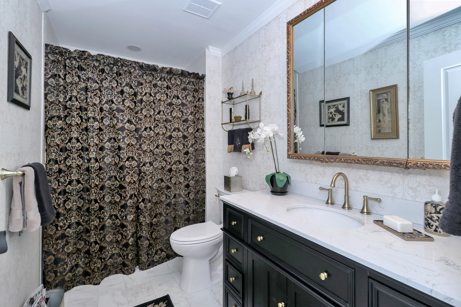 3200 Park Avenue  #9D1 Photo 29