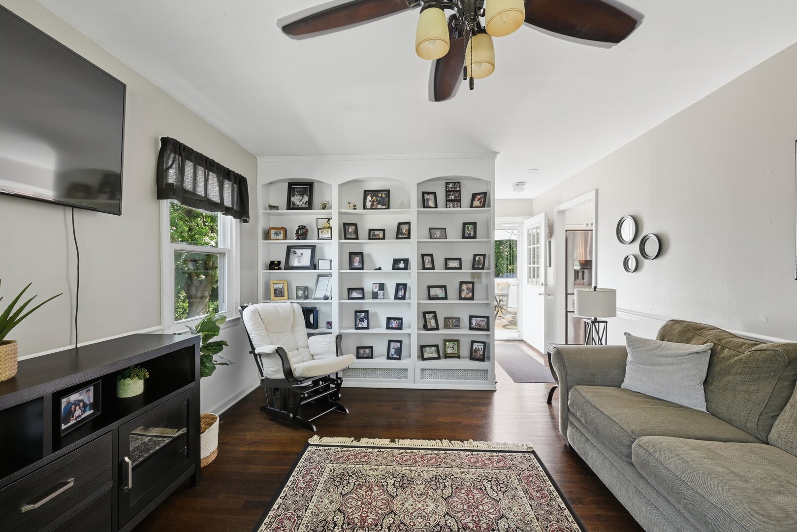 8 Winthrop Road Photo 10