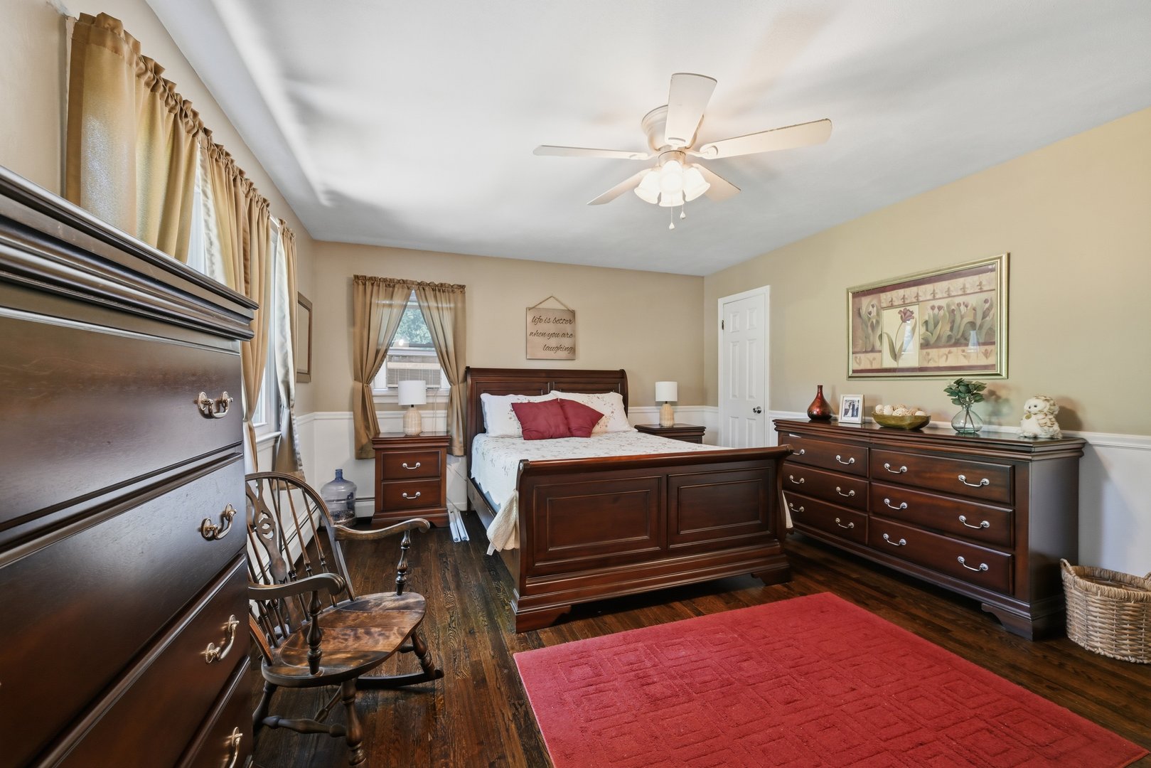 8 Winthrop Road Photo 19