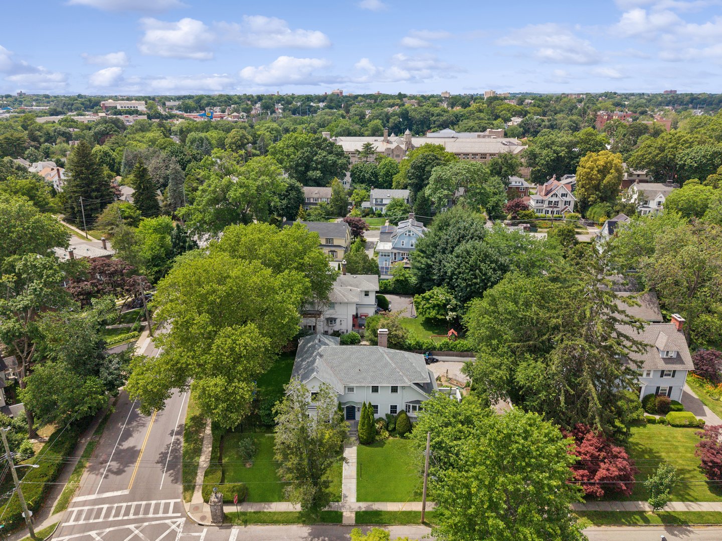 347 Highbrook Avenue Photo 40