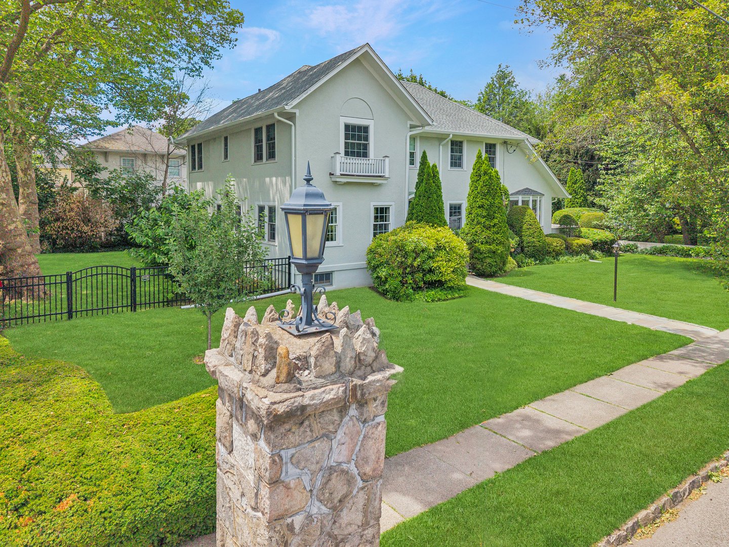 347 Highbrook Avenue Photo 42
