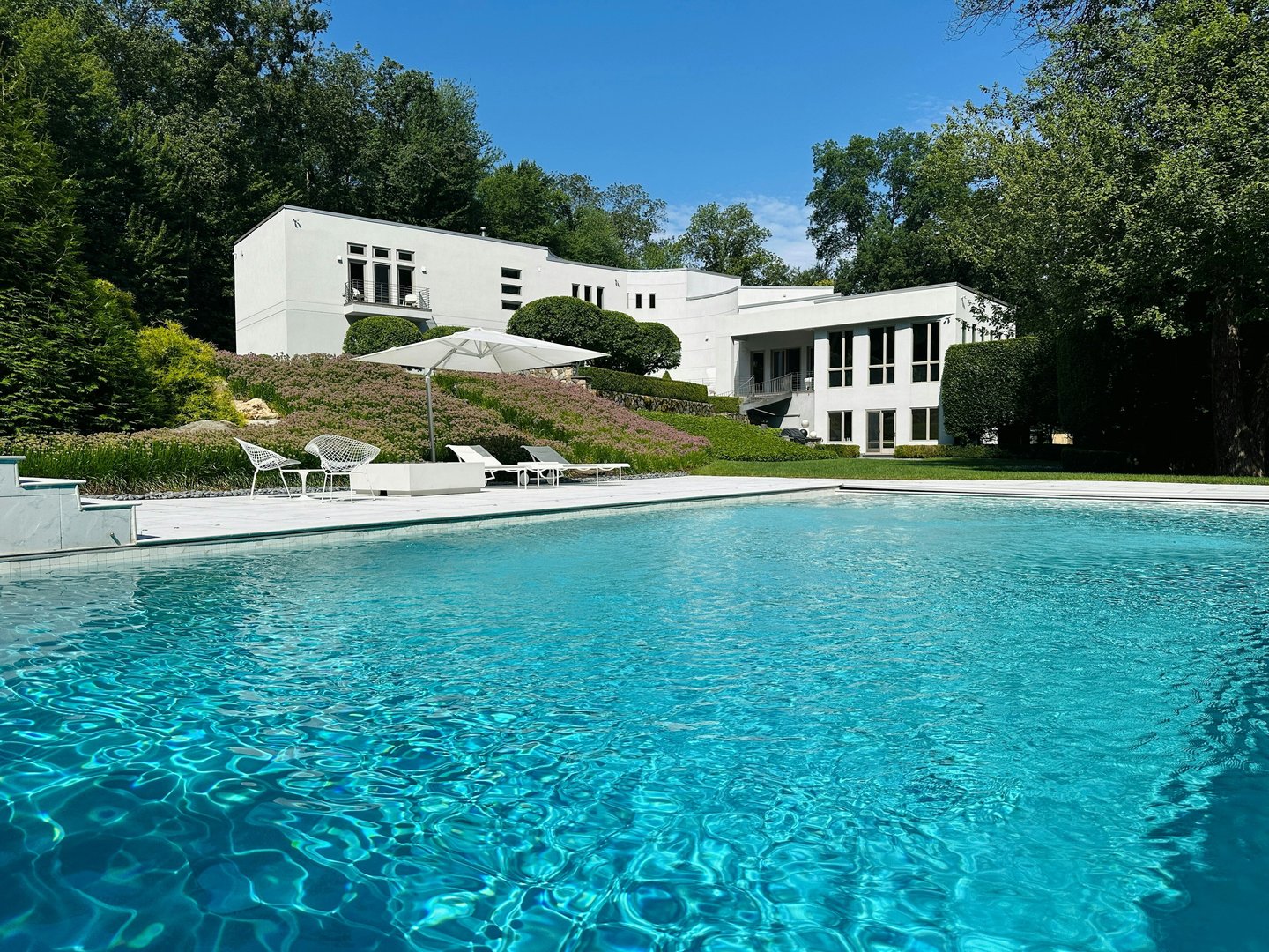300 Sturges Ridge Road Photo 1